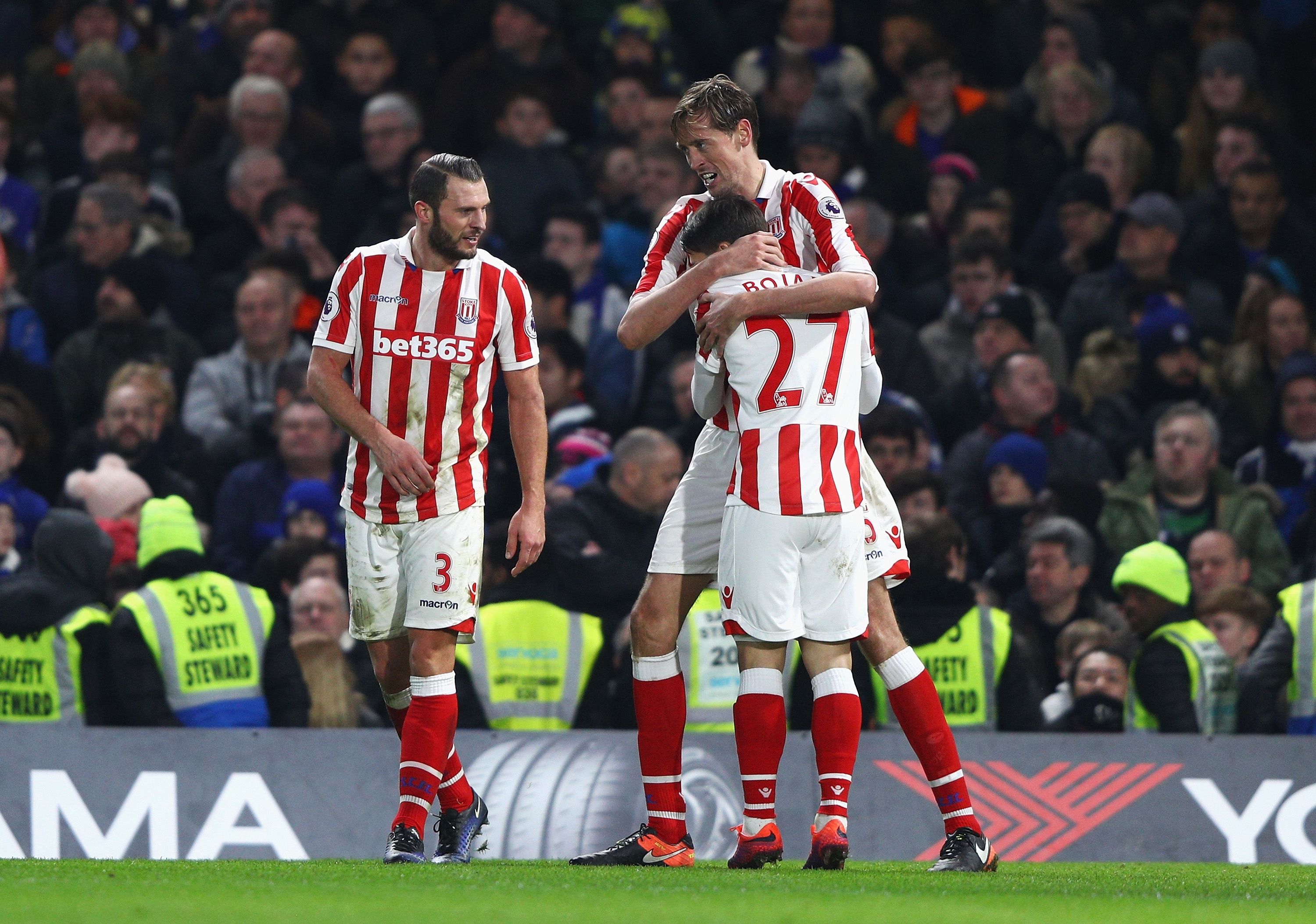 chelsea stoke crouch