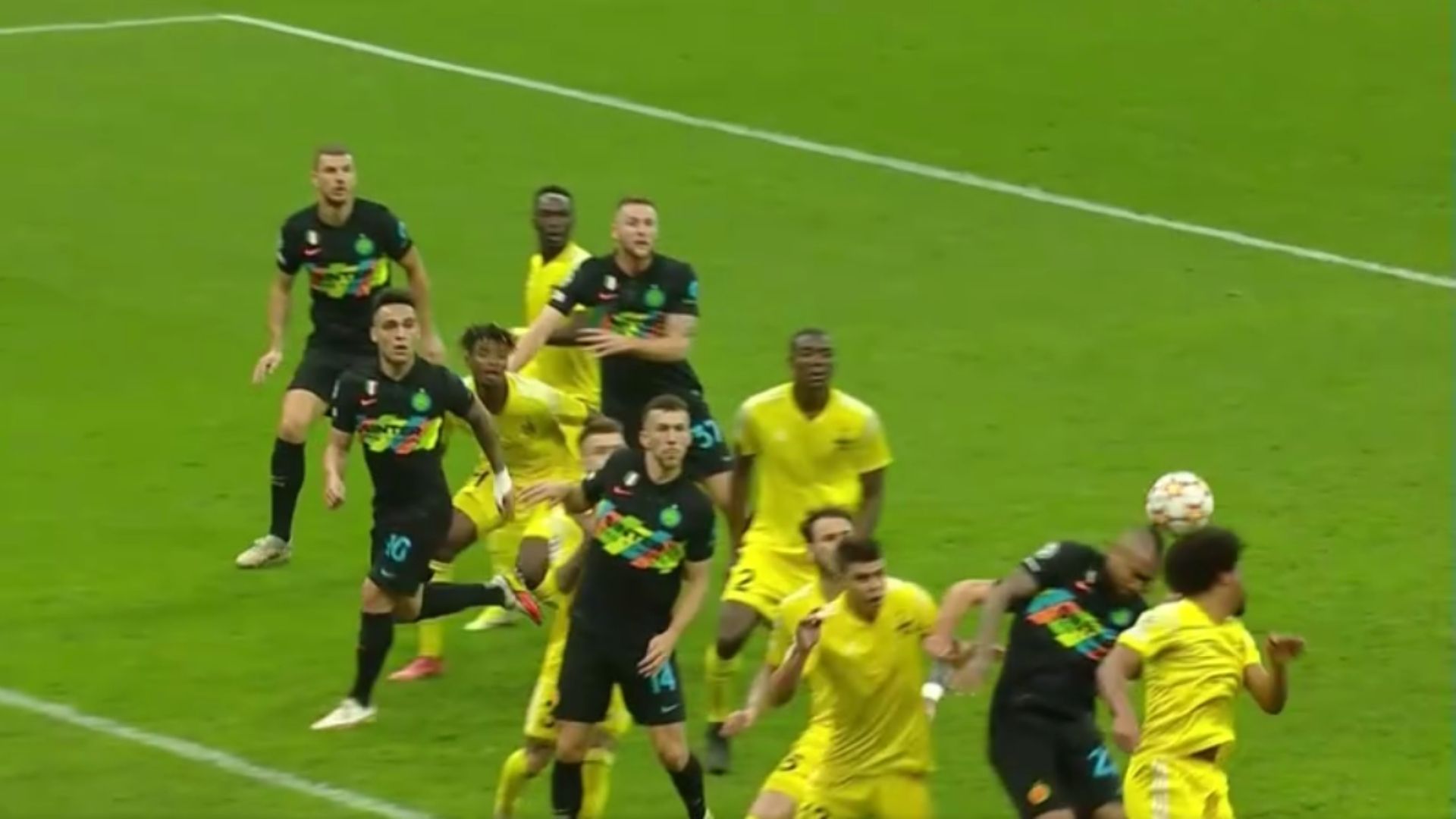 Asistencia Arturo Vidal 191021