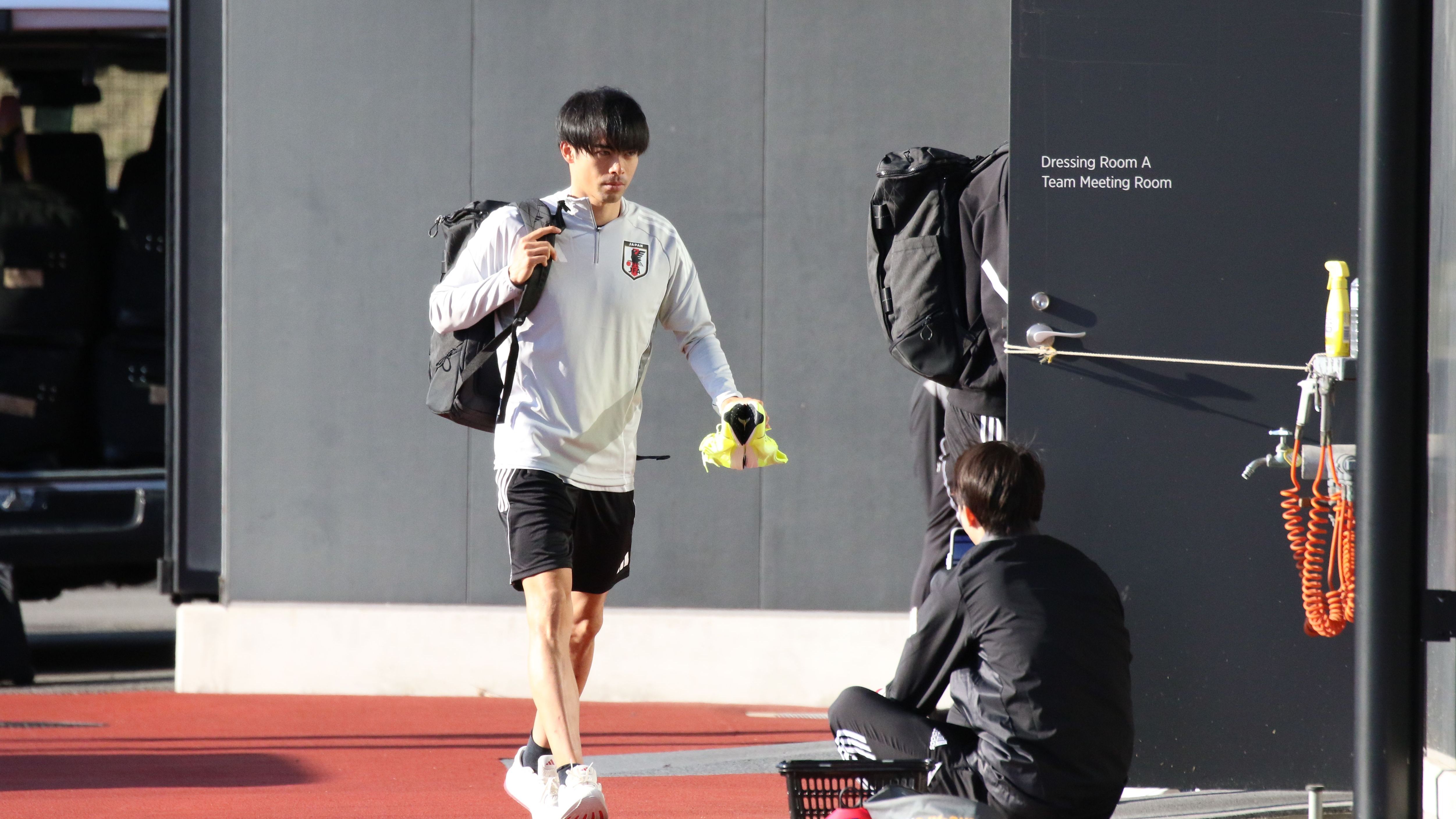 20240317-japan-training-kaoru-mitoma