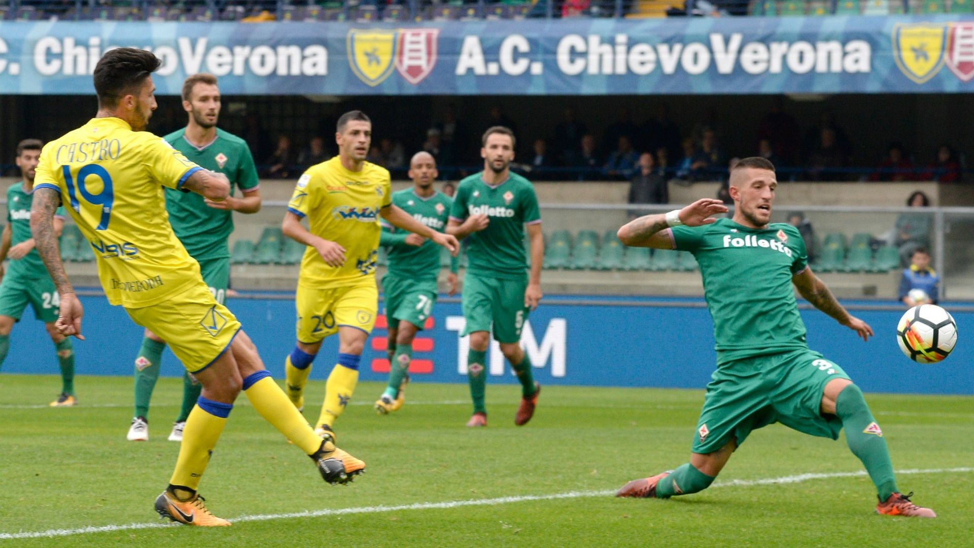 Lucas Castro Biraghi Chievo Fiorentina Serie A