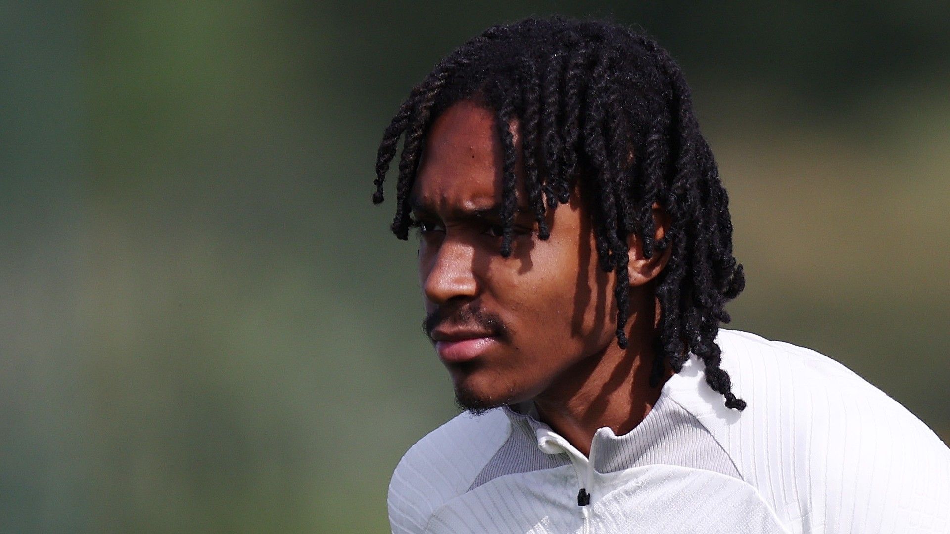 Djed Spence Tottenham 2022