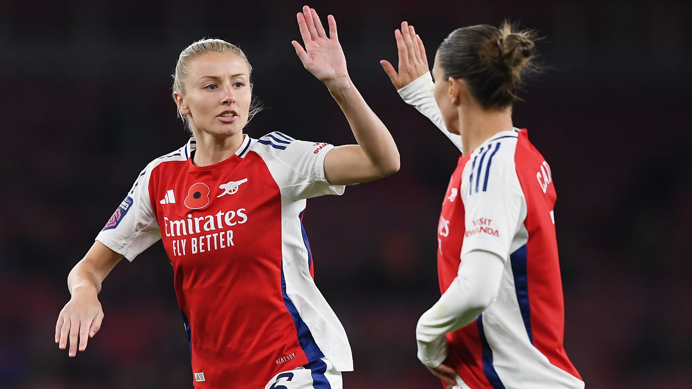 Leah Williamson Steph Catley Arsenal 2024-25