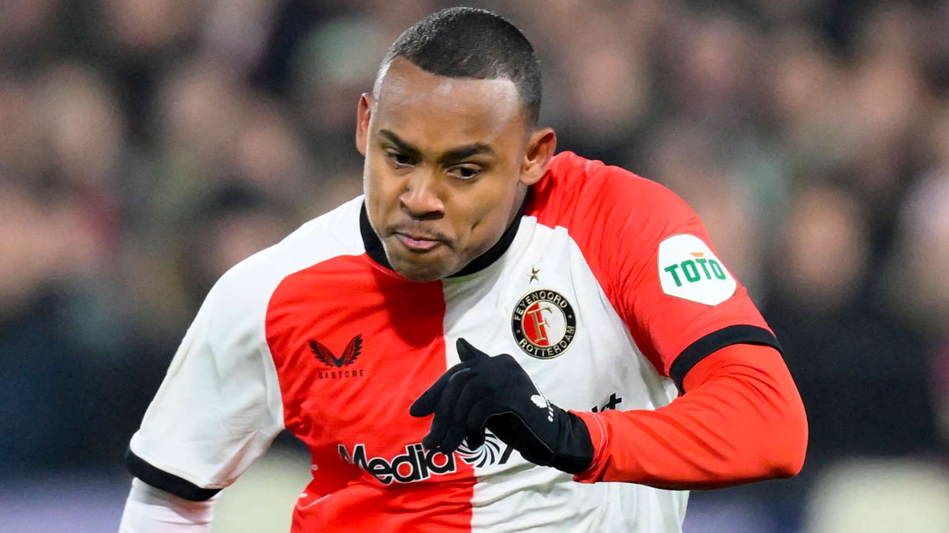 Kyle Walker's worst nightmare! Premier League clubs step up interest in  £25m Feyenoord winger Igor Paixao after Champions League demolition job of  AC Milan | Goal.com Nigeria