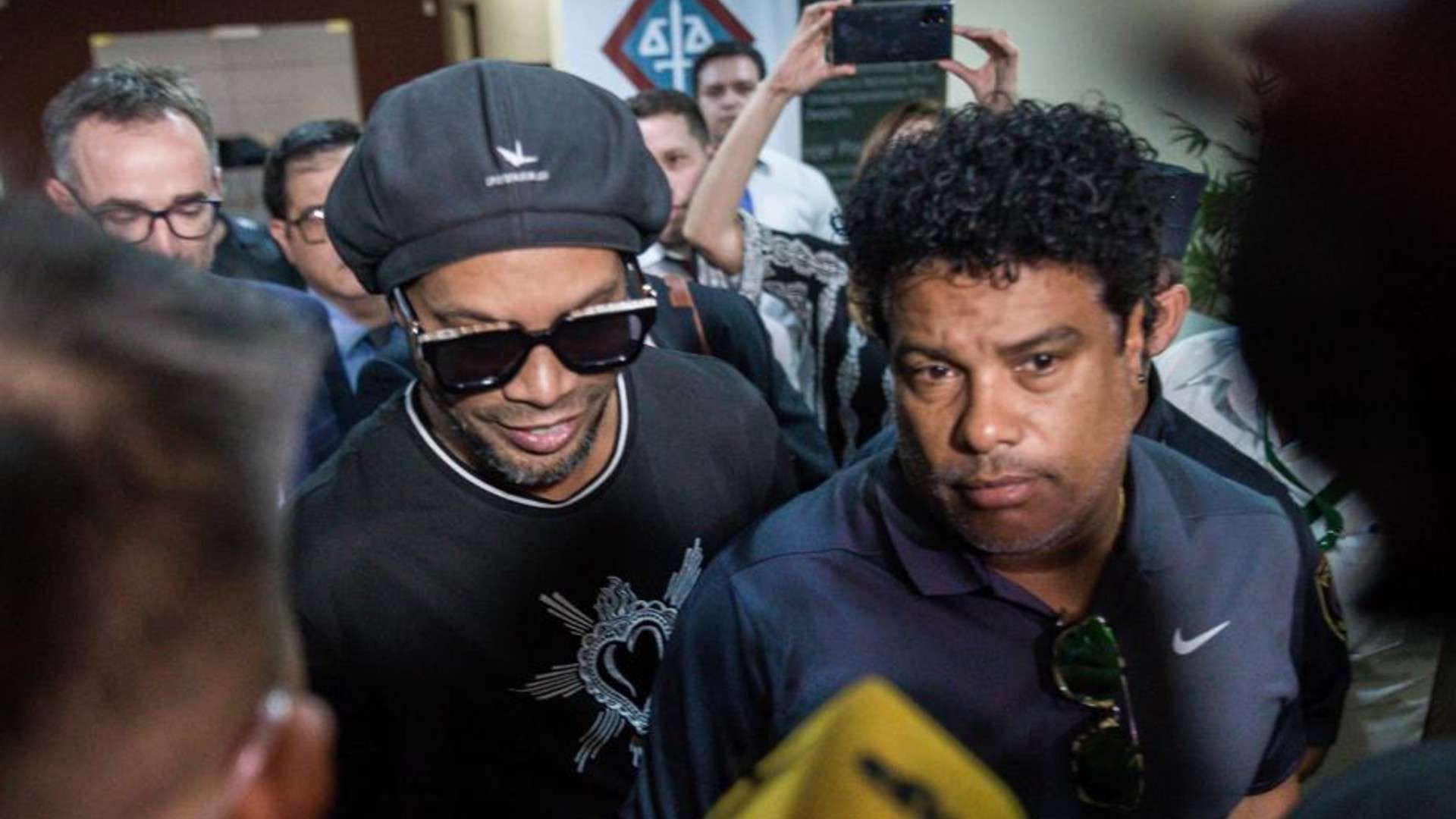 captura Ronaldinho liberado 050320