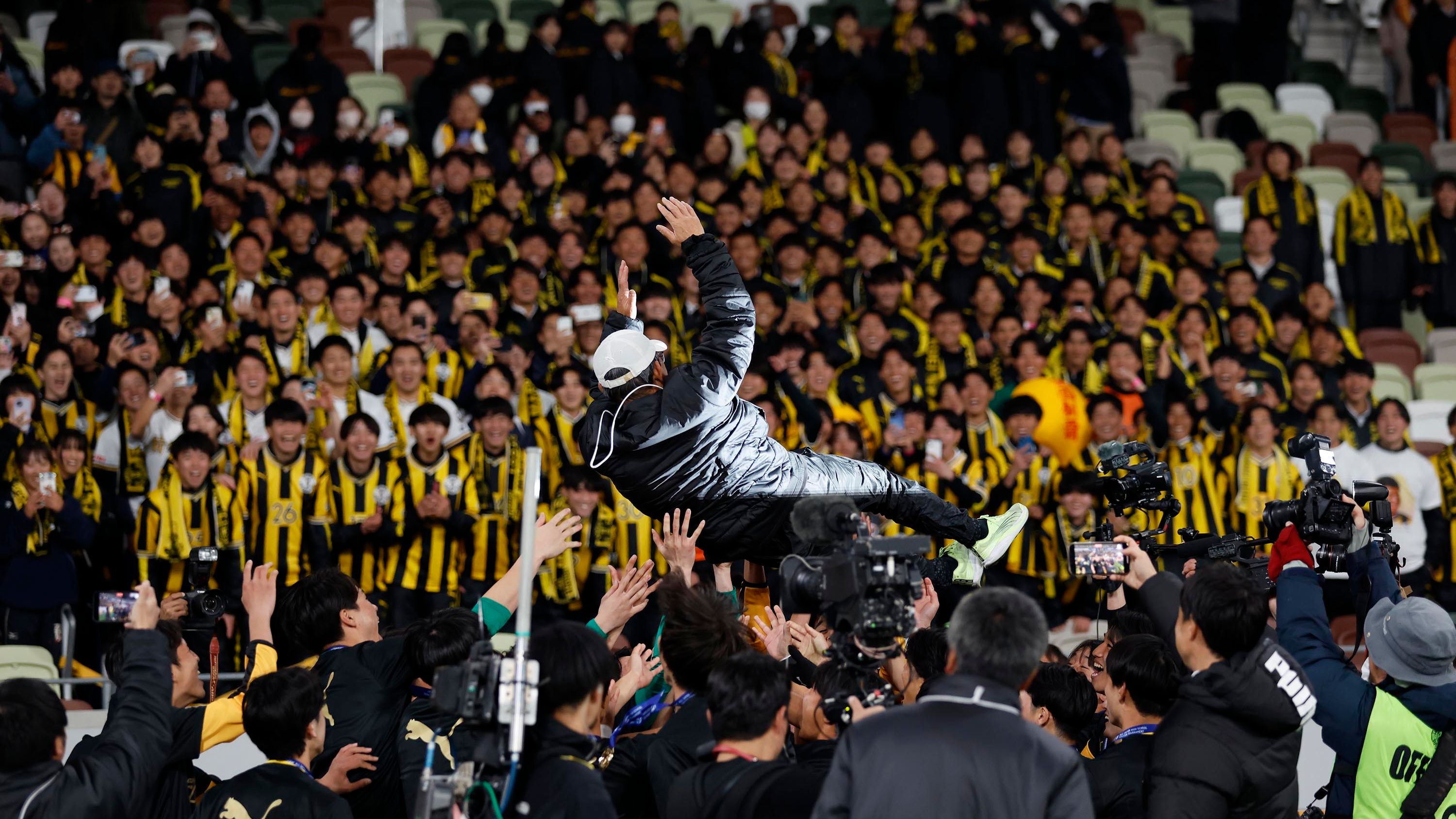 20250113-highscholsoccer-maebashi-ikuei-yamada-coach