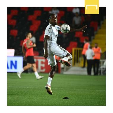 Michy Batshuayi Besiktas GFX