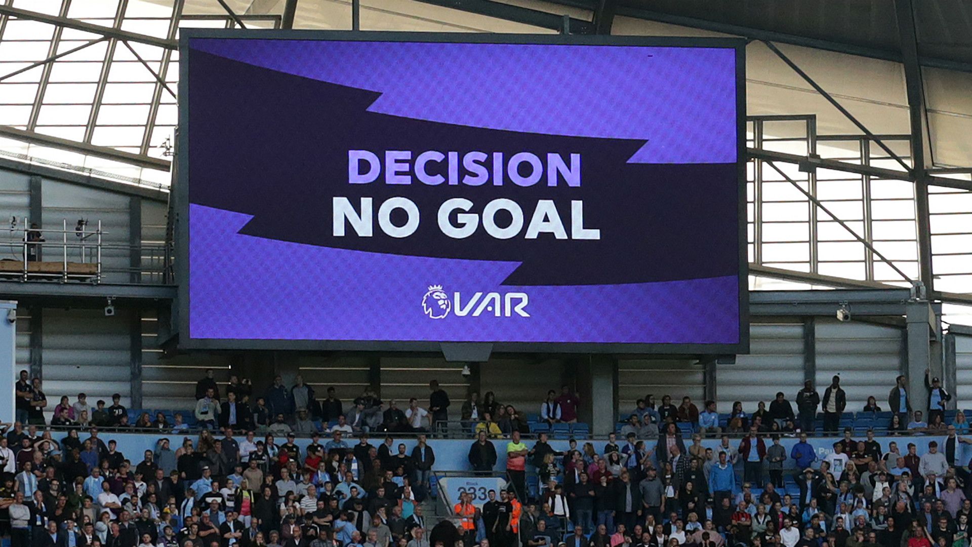 Man City Tottenham VAR