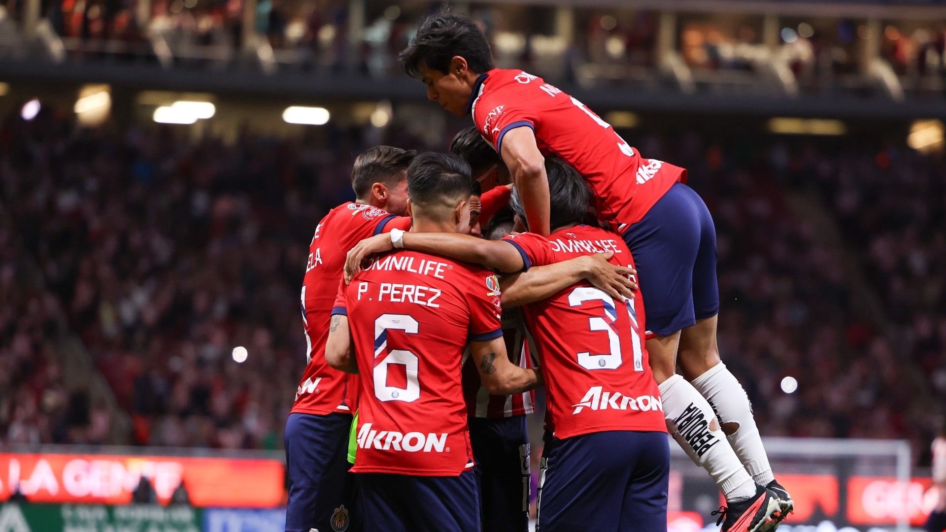 Roberto Alvarado Chivas Clausura 2024