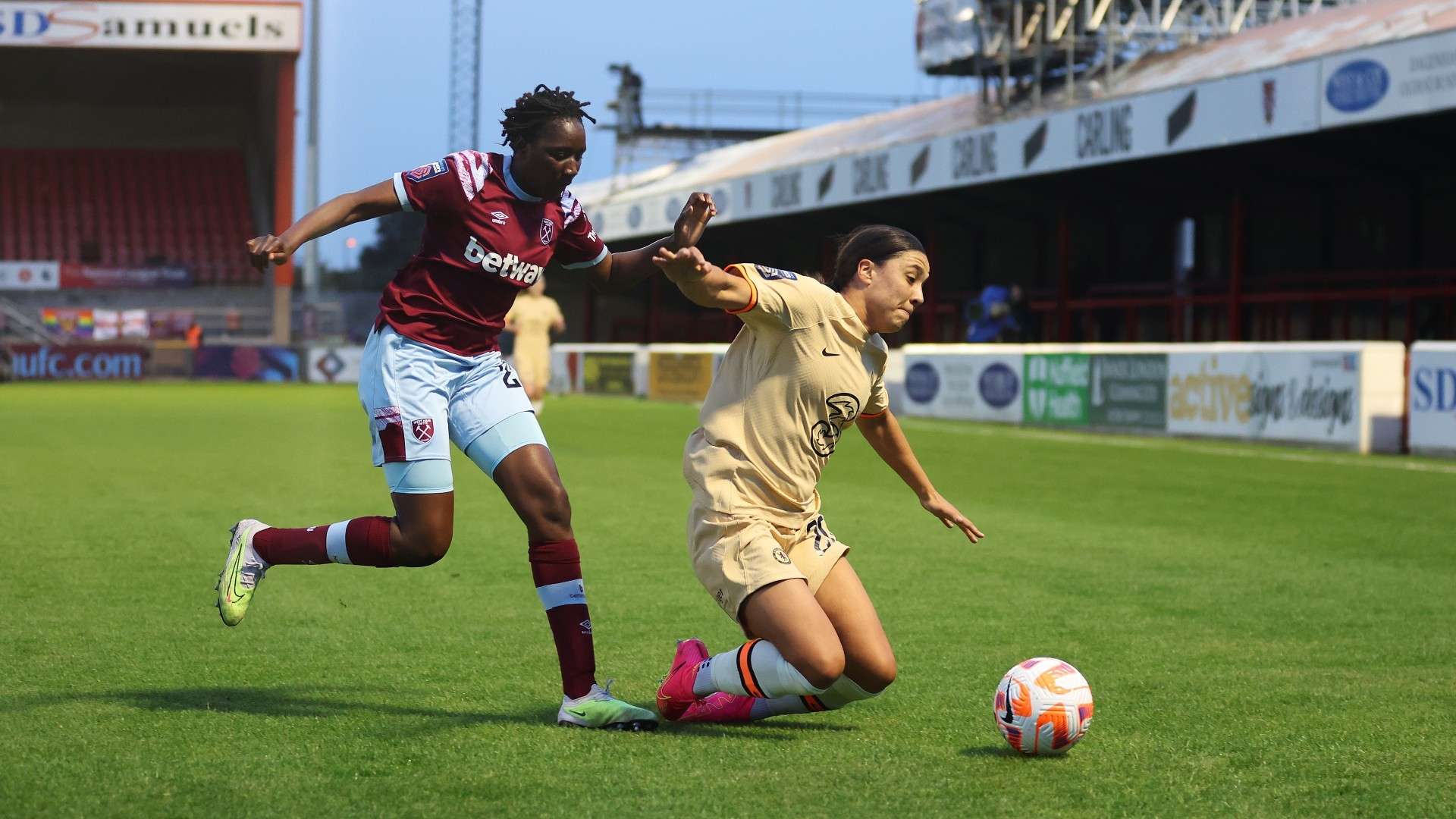 Sam Kerr Chelsea tackle WSL West Ham 2022-23