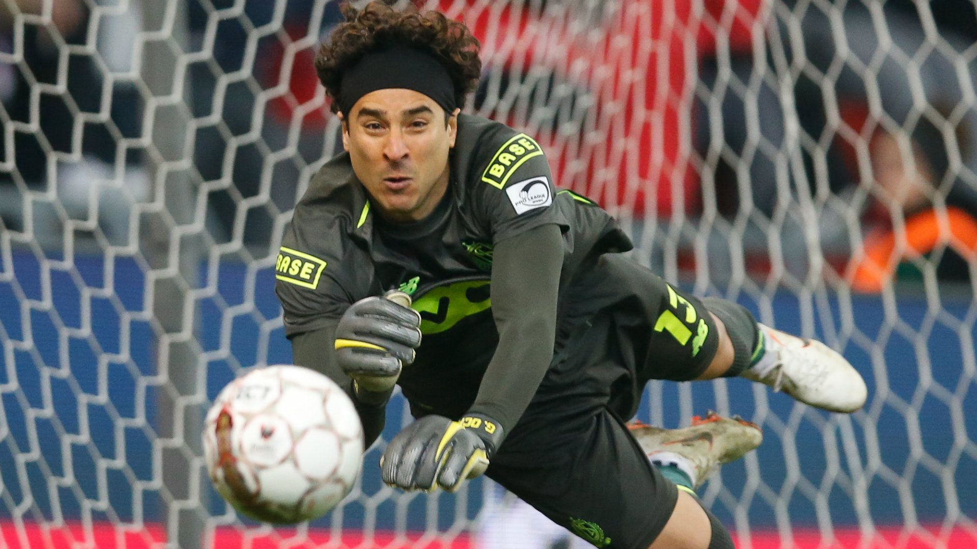 Guillermo Ochoa Standard Lieja 170519