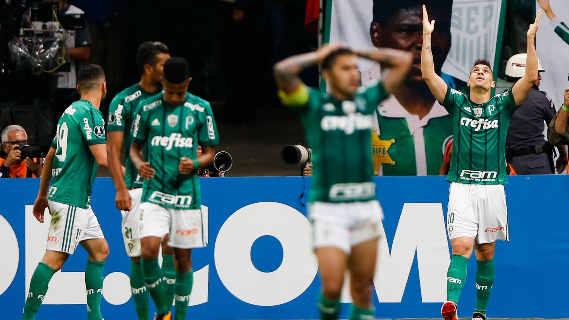 Moises Palmeiras Barcelona-EQU Libertadores 09082017