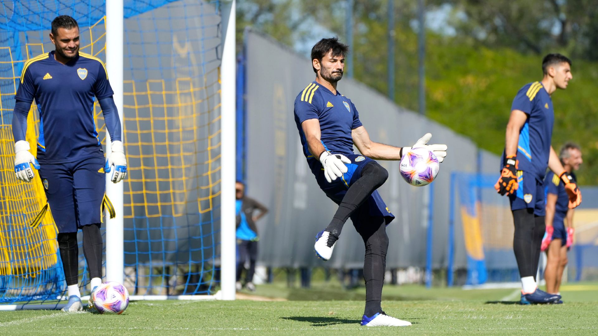 sergio romero javier garcia boca entrenamiento 2023