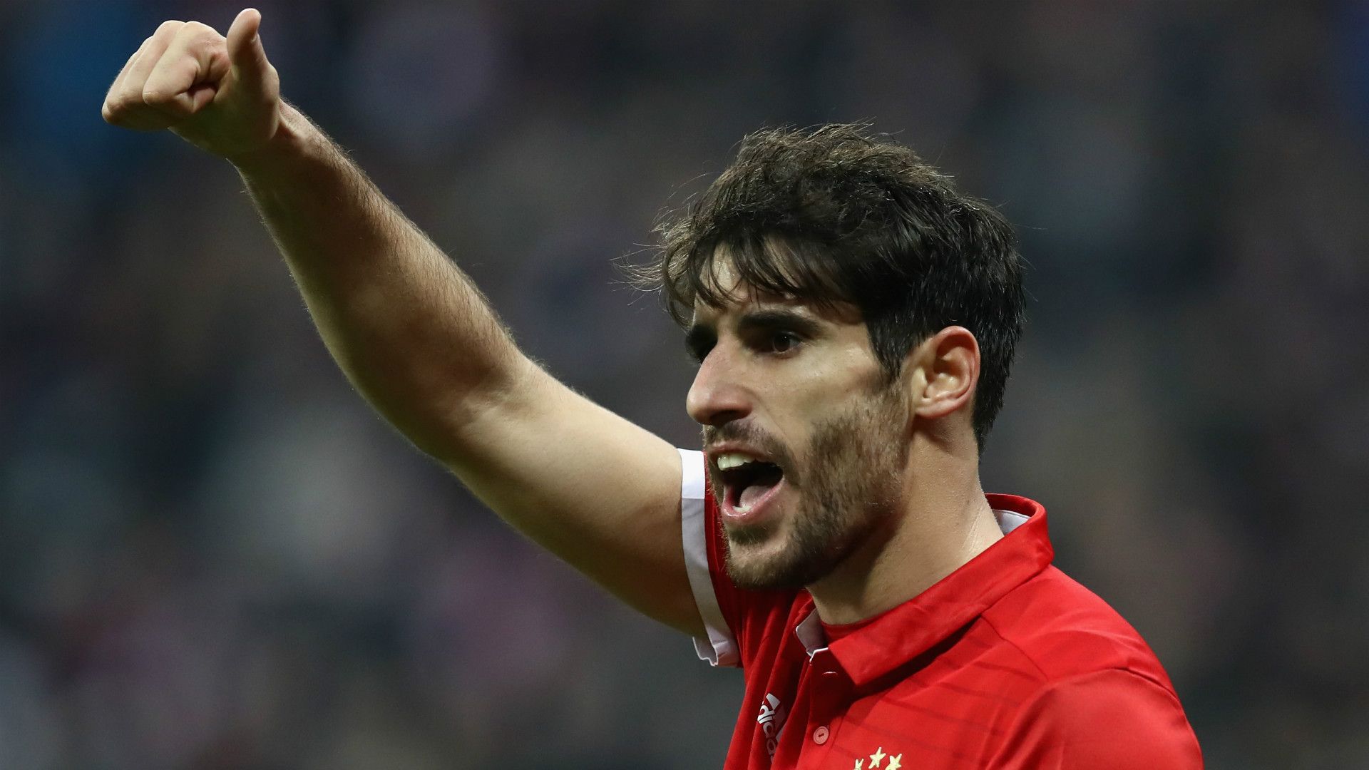 JAVI MARTINEZ BAYERN MÜNCHEN 10122016