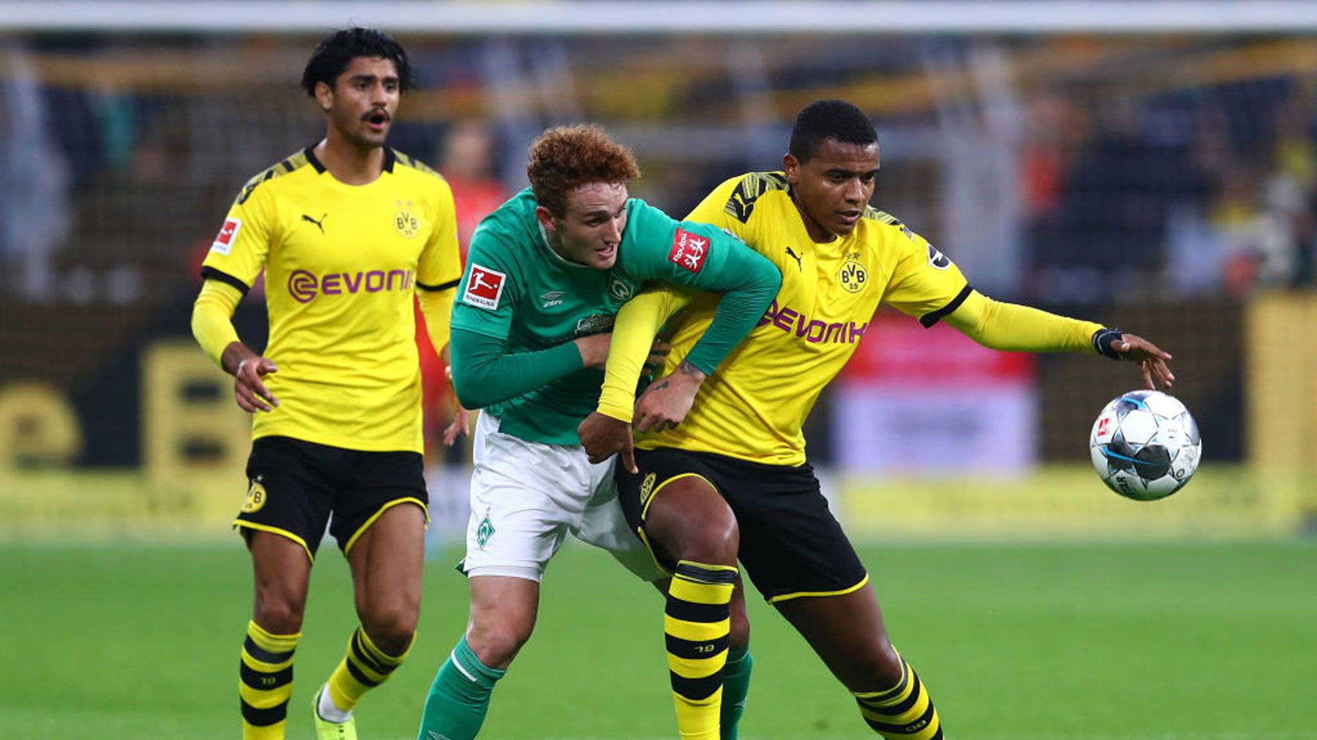 Manuel Akanji Borussia Dortmund Werder Bremen Bundesliga 29082019