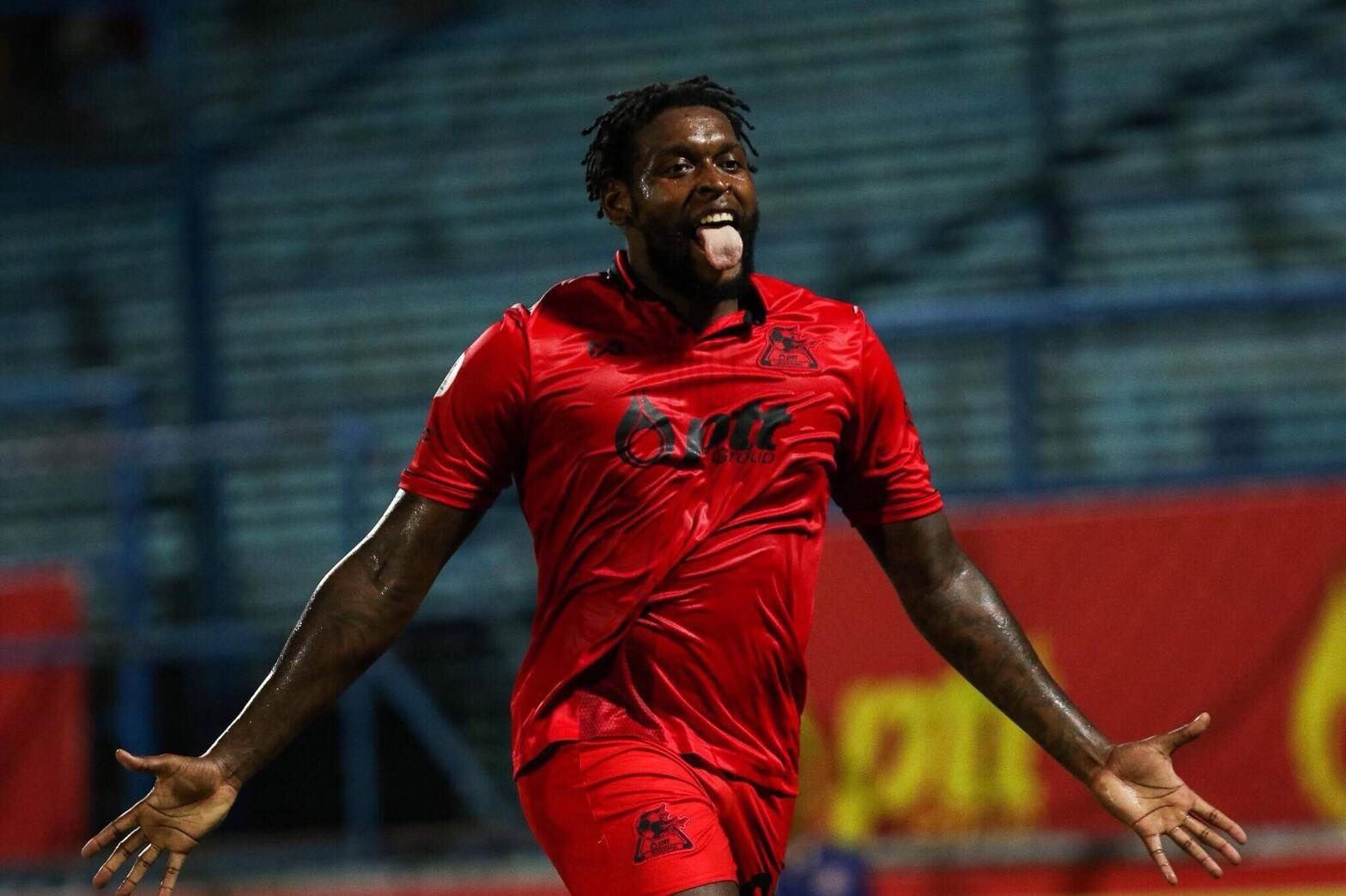 เจย์ เอ็มมานูเอล โธมัส "เจ็ท"