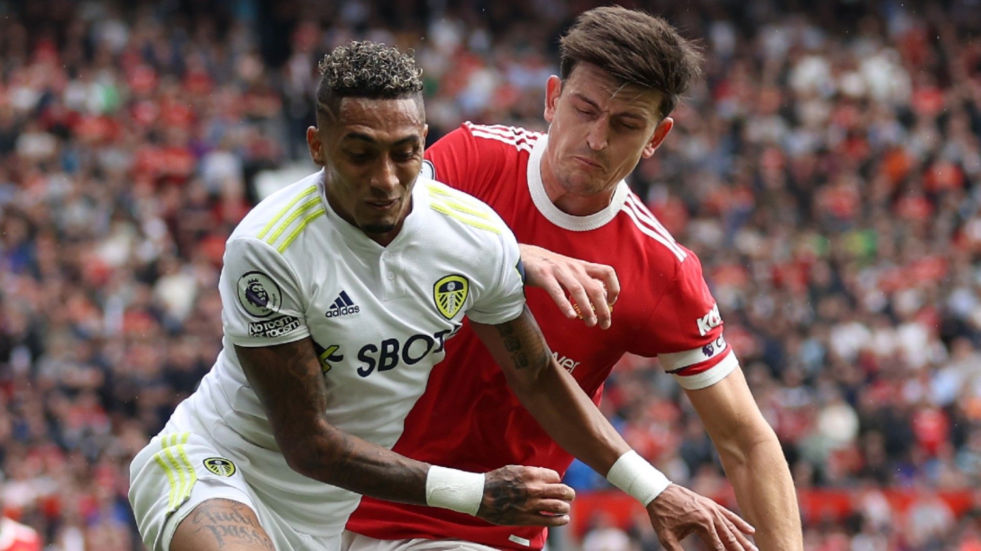 Raphinha Leeds Harry Maguire Manchester United 2021-22