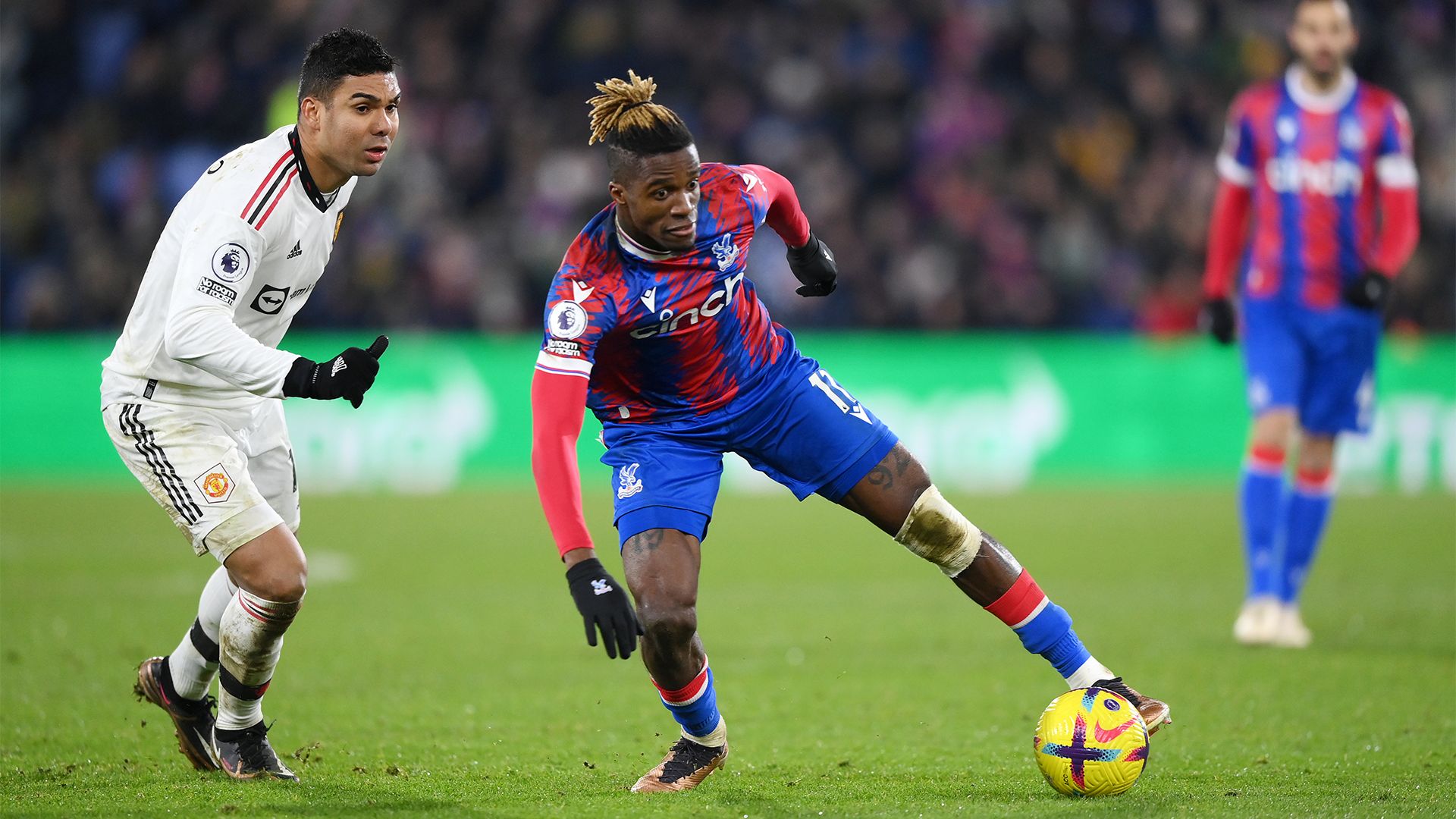Casemiro Zaha Manchester United Crystal Palace 2022-23
