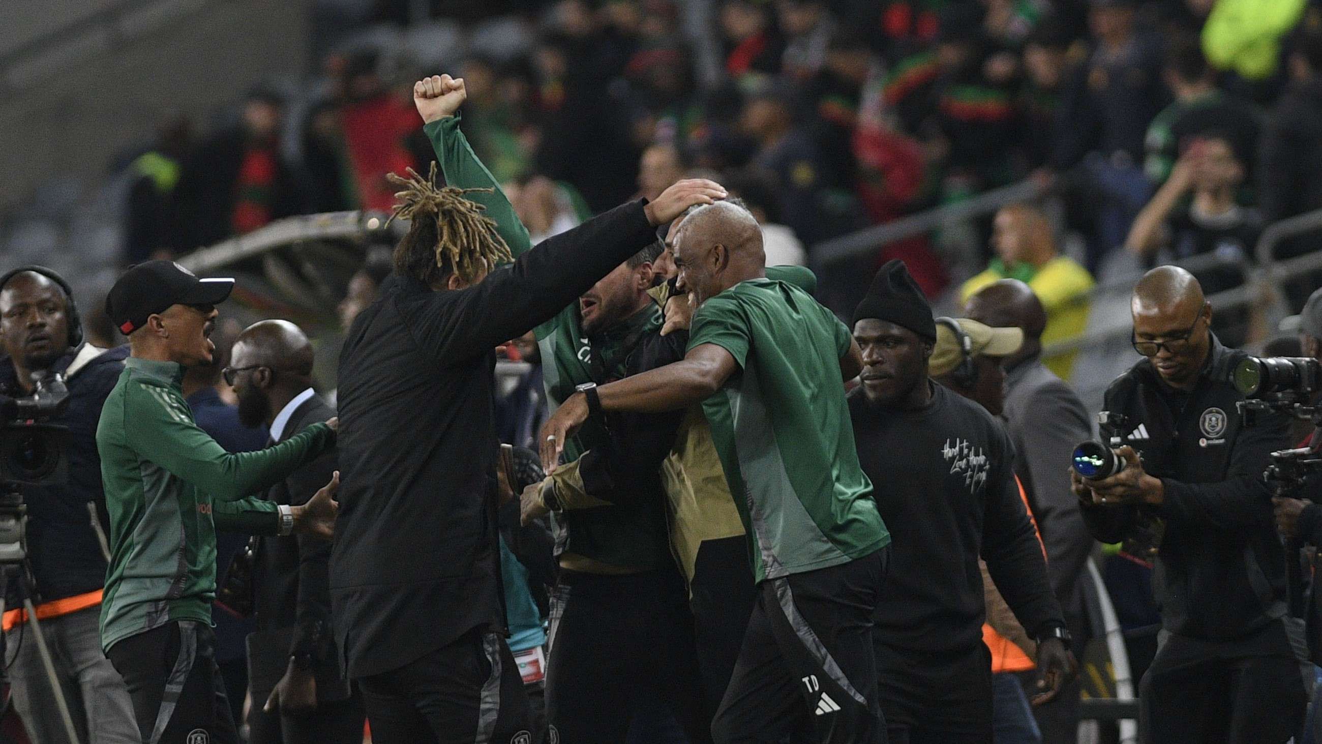 Orlando Pirates legend not surprised by the results that are coming under Jose Riveiro - 'It's not a fluke that the team is doing well' | Goal.com South Africa