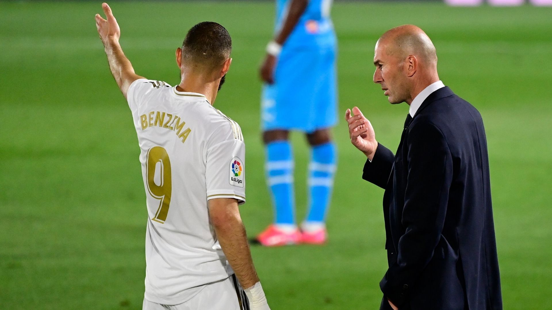 Benzema Zidane Real Madrid Valencia 18062020