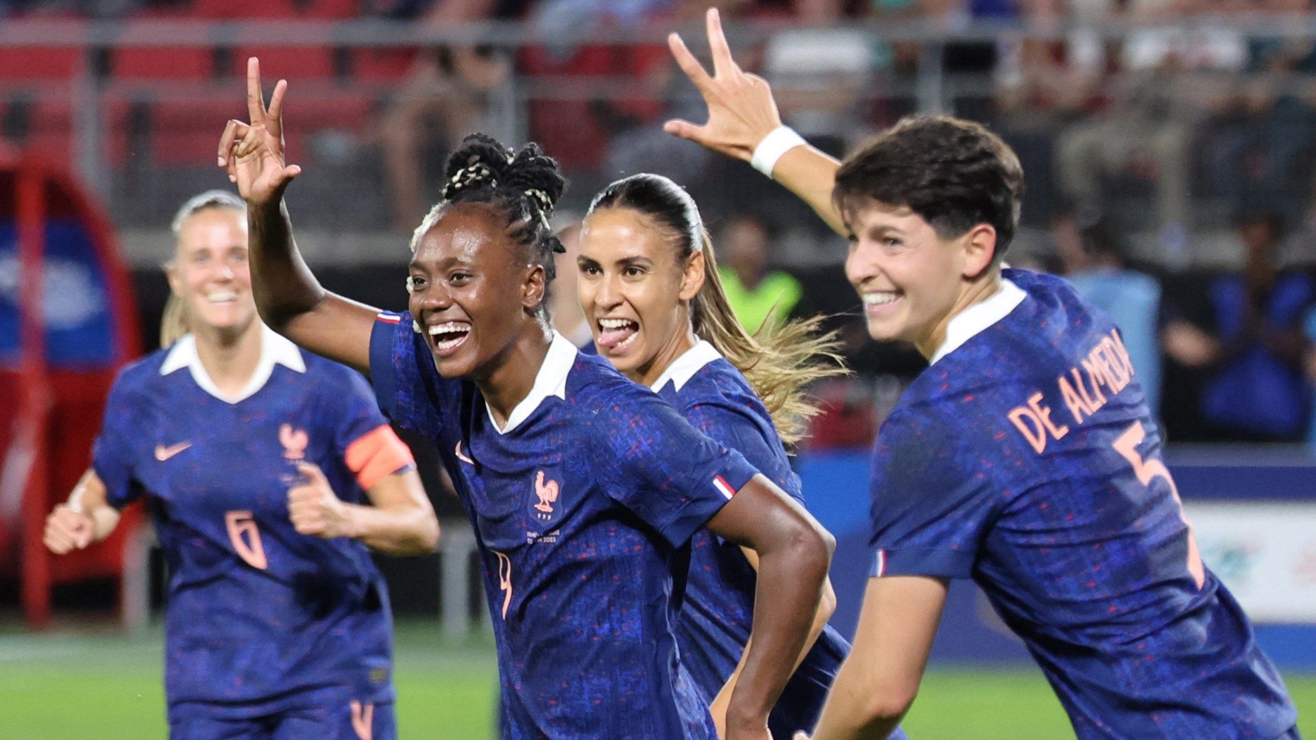 Melvine Malard France Women 2025