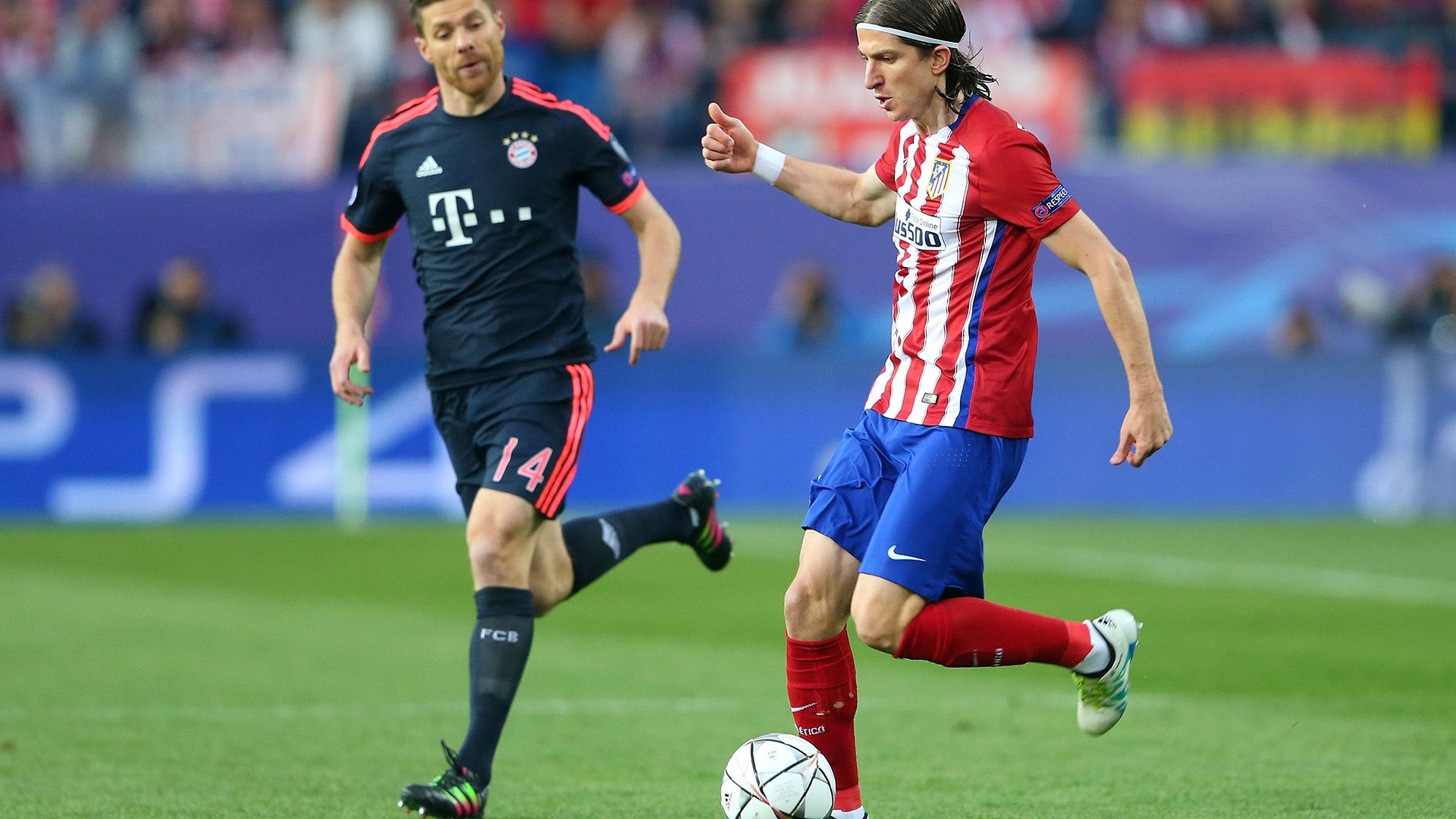 Xabi Alonso Filipe Luis Atletico Madrid Bayern Munich 270416