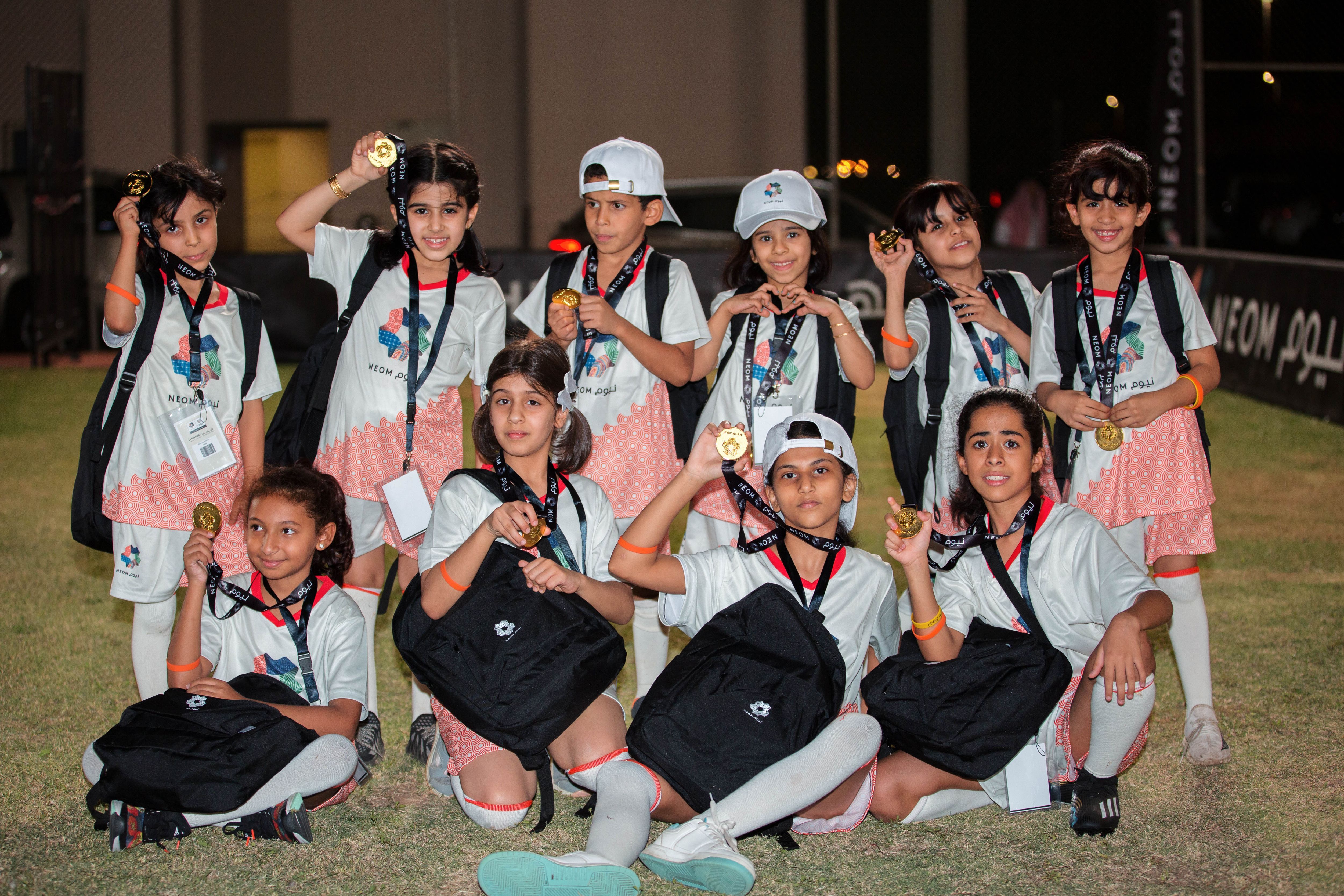  برنامج "شُهُب نيوم 