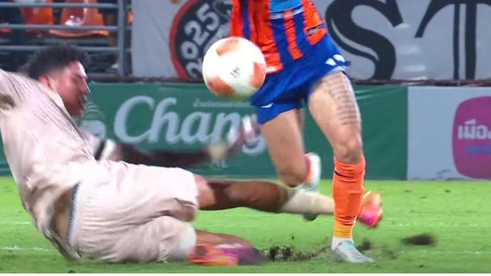 การท่าเรือ - อุทัยธานี