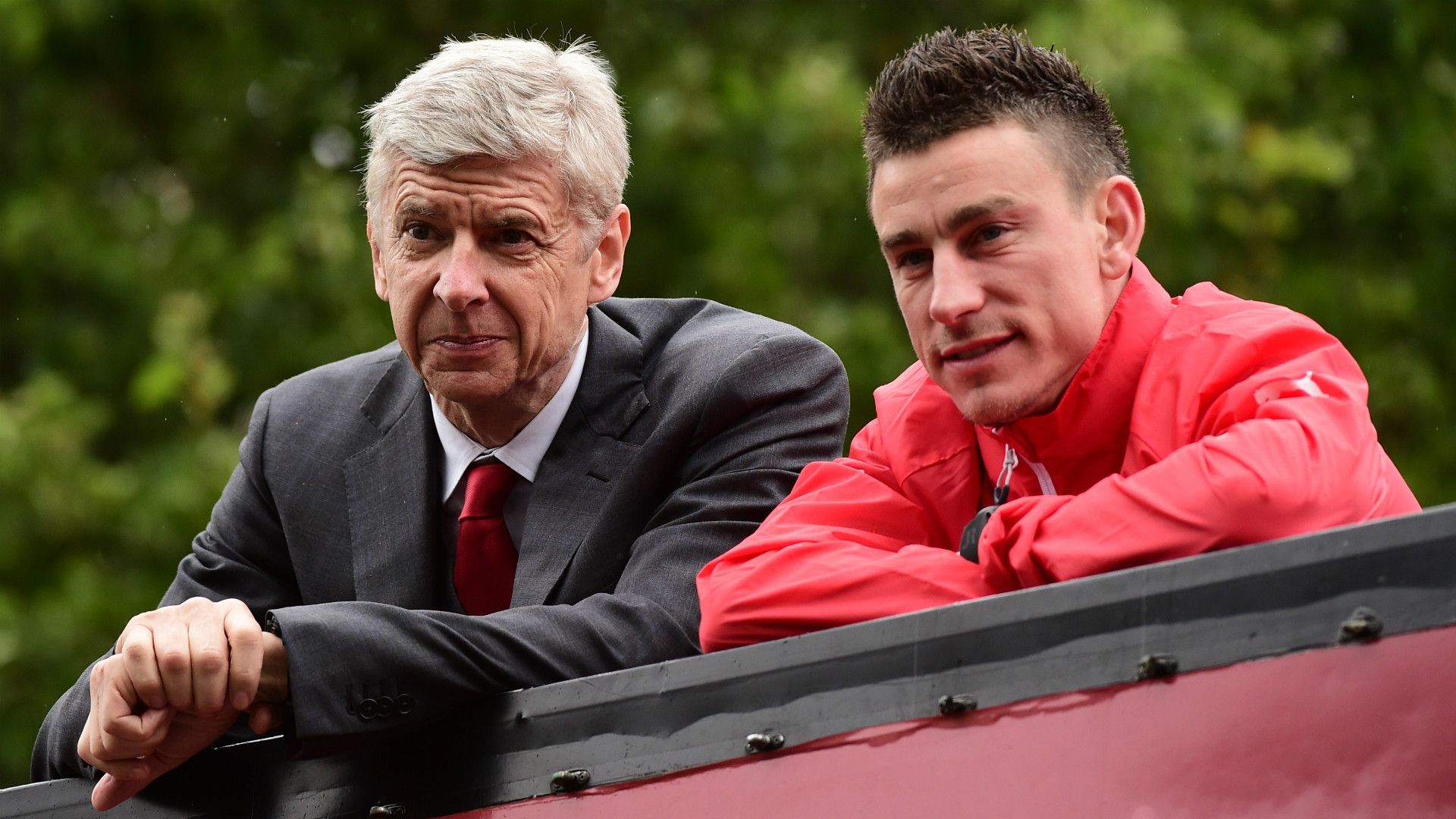 Laurent Koscielny Arsene Wenger Arsenal FA Cup Trophy Parade 31052015