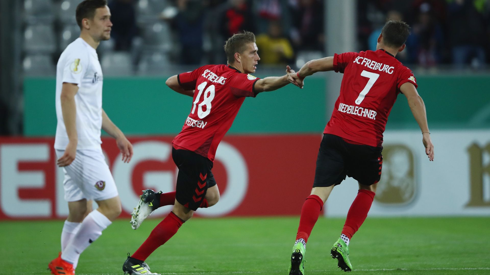 Petersen Niederlechner Freiburg Dresden DFB-Pokal 25102017