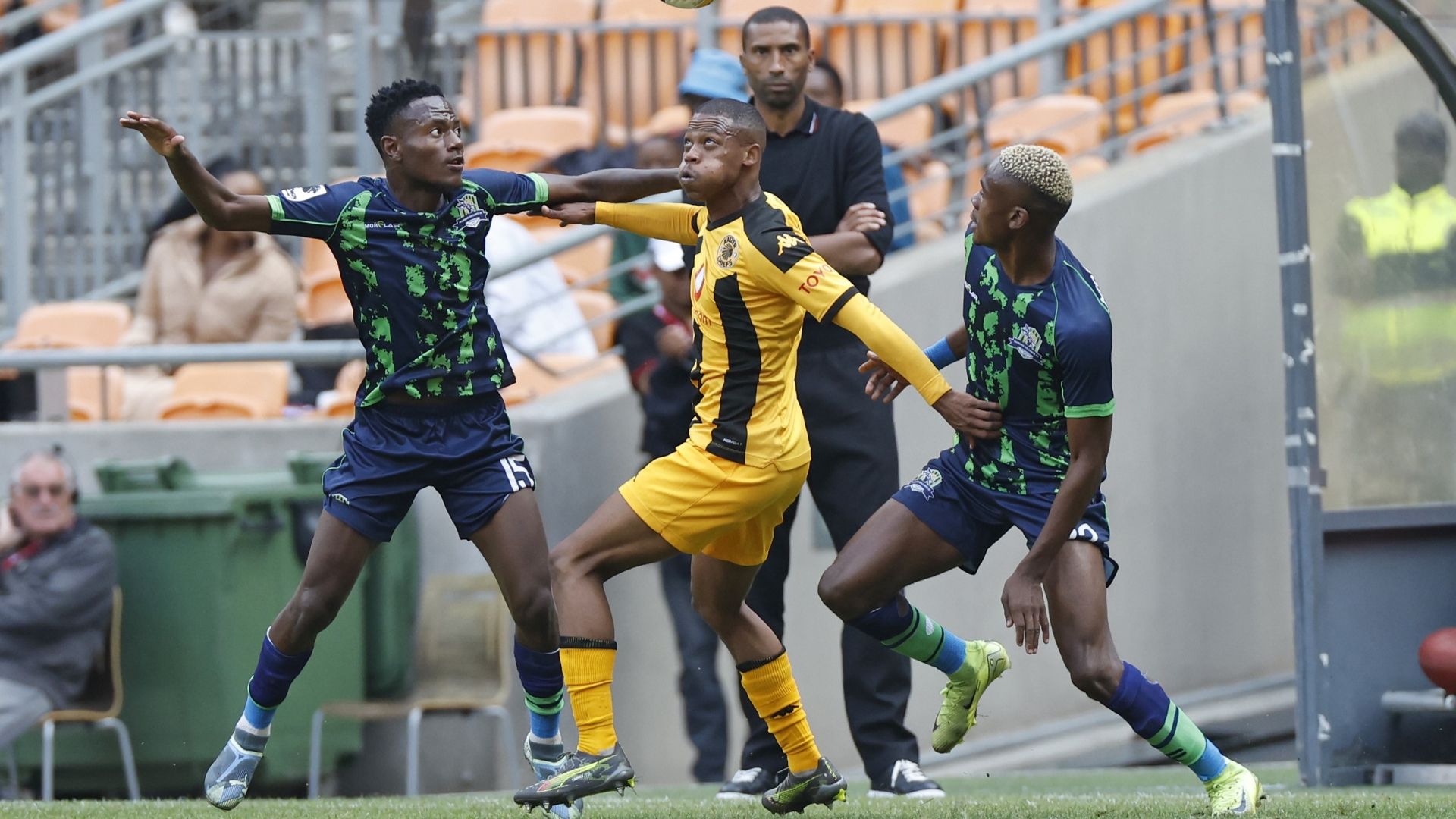 Ashley du Preez and Masindi Nemtajela, Kaizer Chiefs vs Marumo Gallants