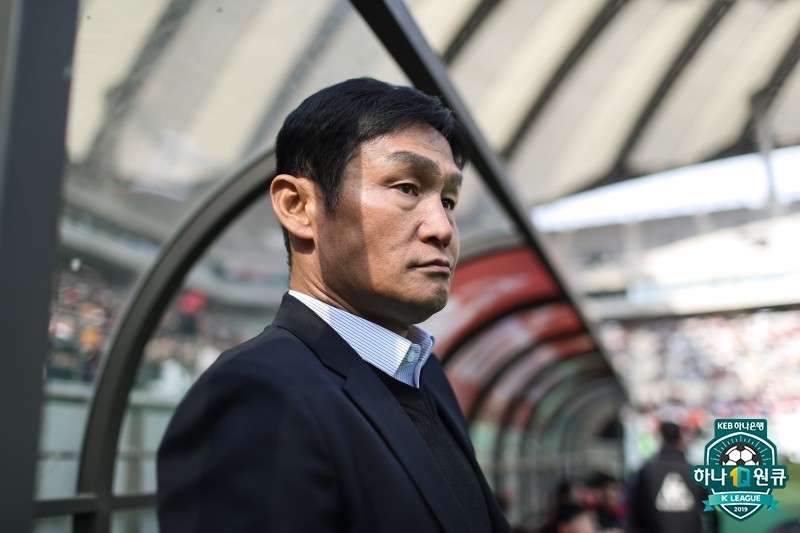 서울 최용수 감독