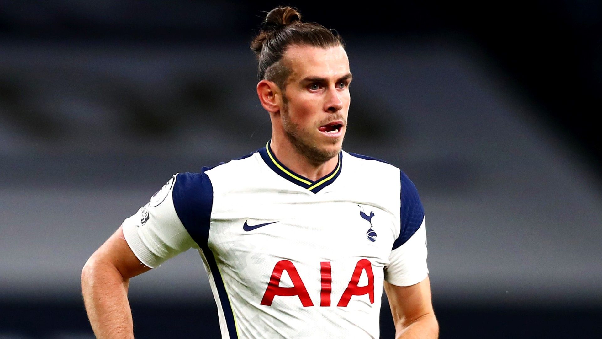 RMD_Out_Bale_Tottenham.jpg