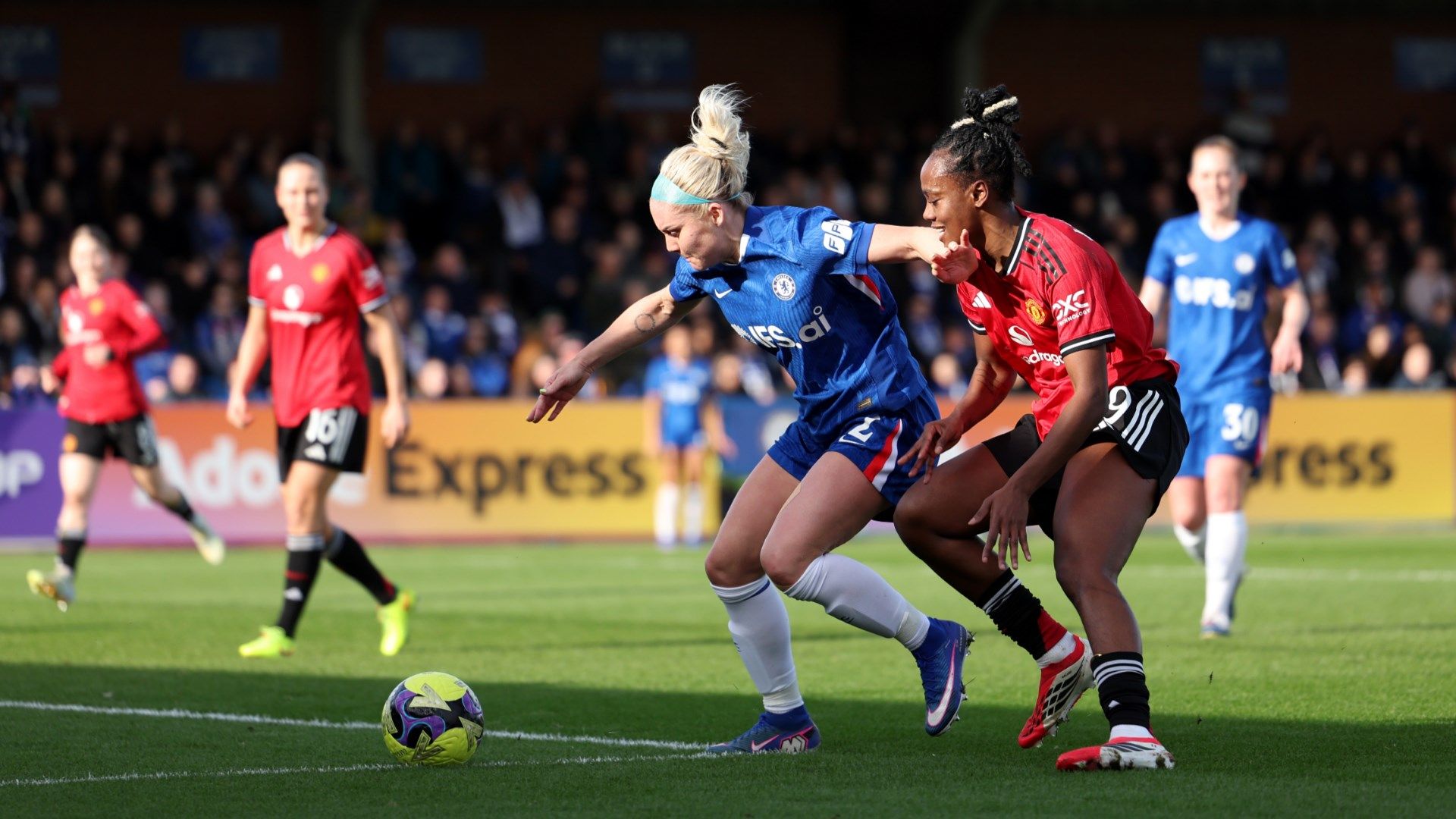 Ellie Carpenter Melvine Malard Chelsea Man Utd Women 2025-26