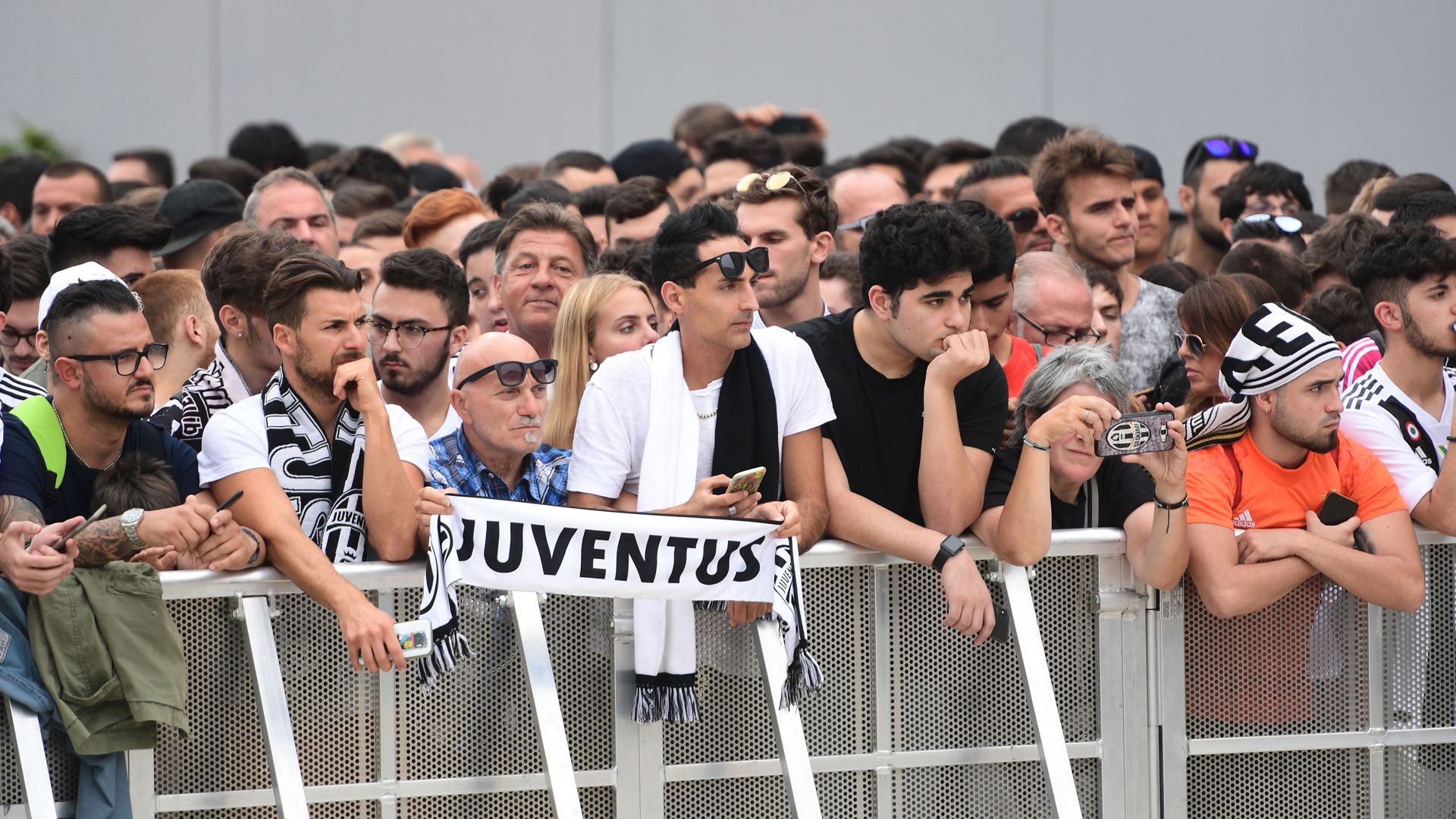 Juventus Turin Fans 16072018