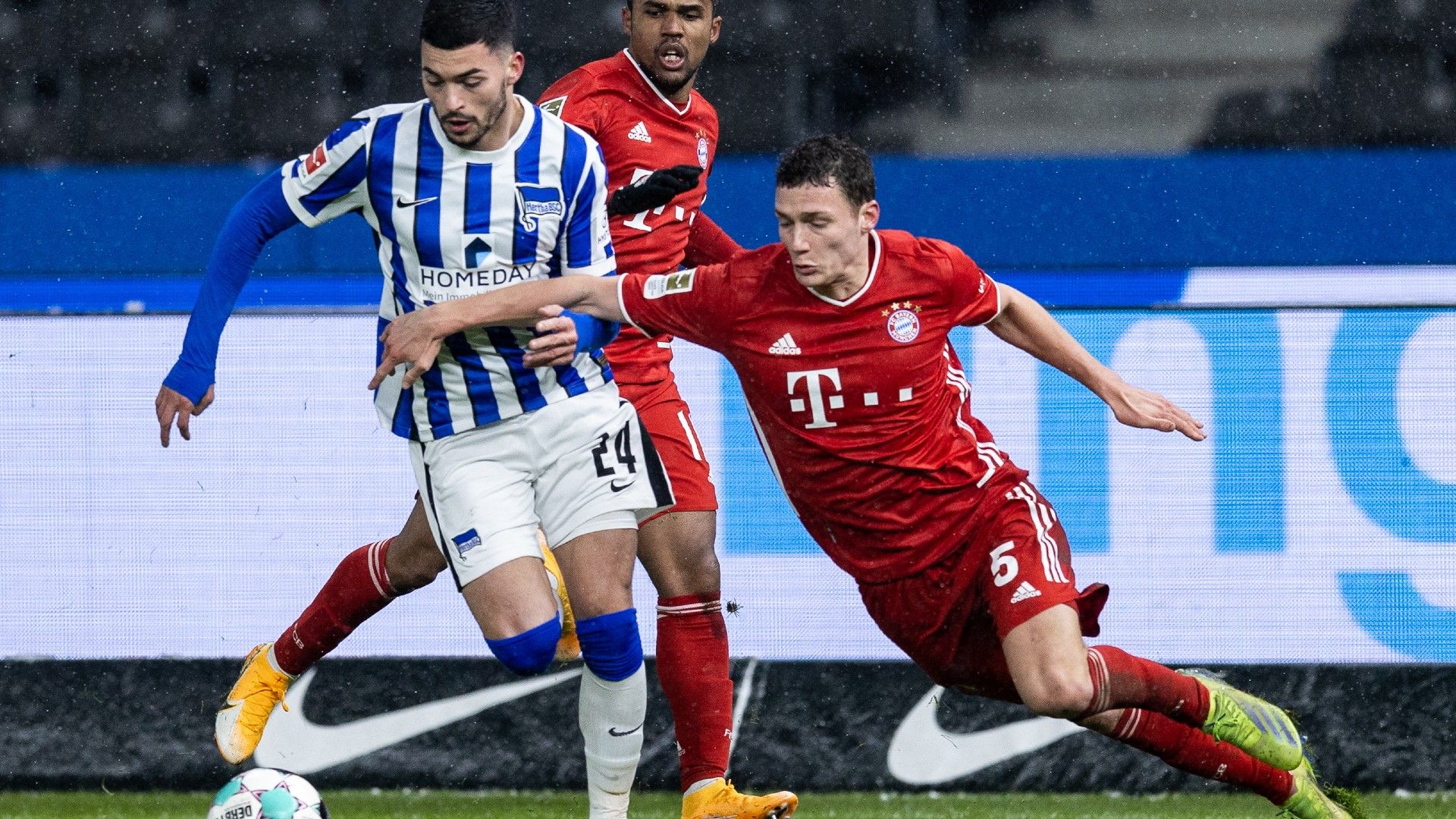 Nemanja Radonjic Hertha BSC FC Bayern
