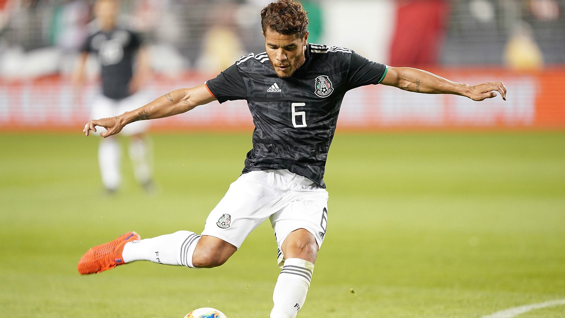 Jonathan dos Santos Mexico