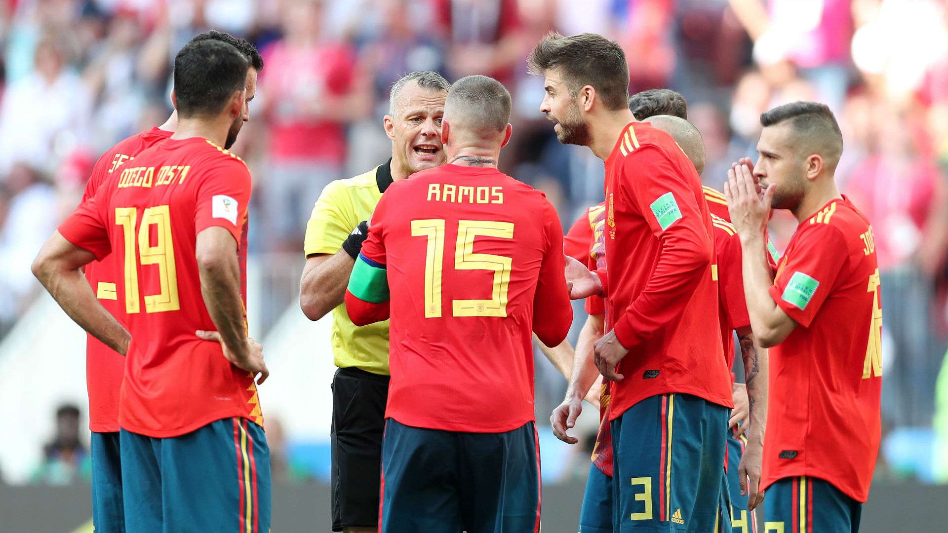 Gerard Pique Spain handball Russia World Cup 010718