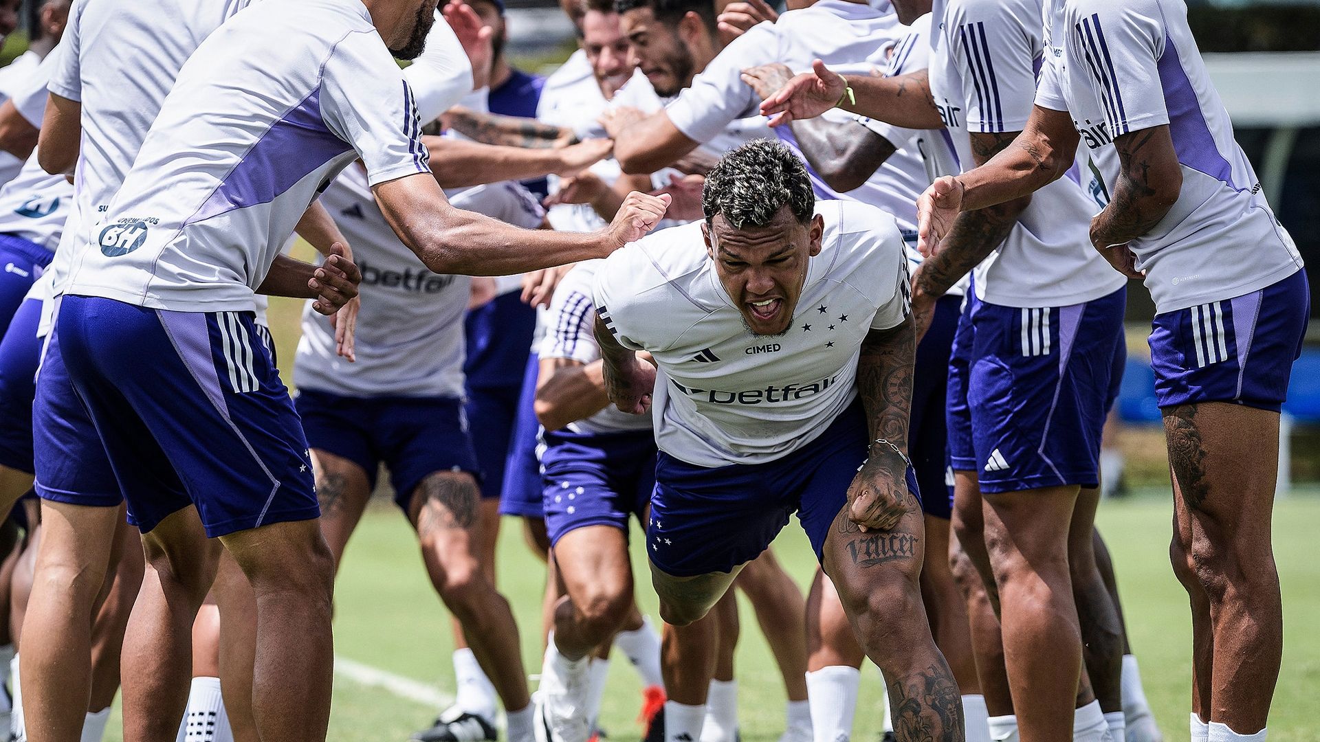 Gabriel Veron treino Cruzeiro 2024