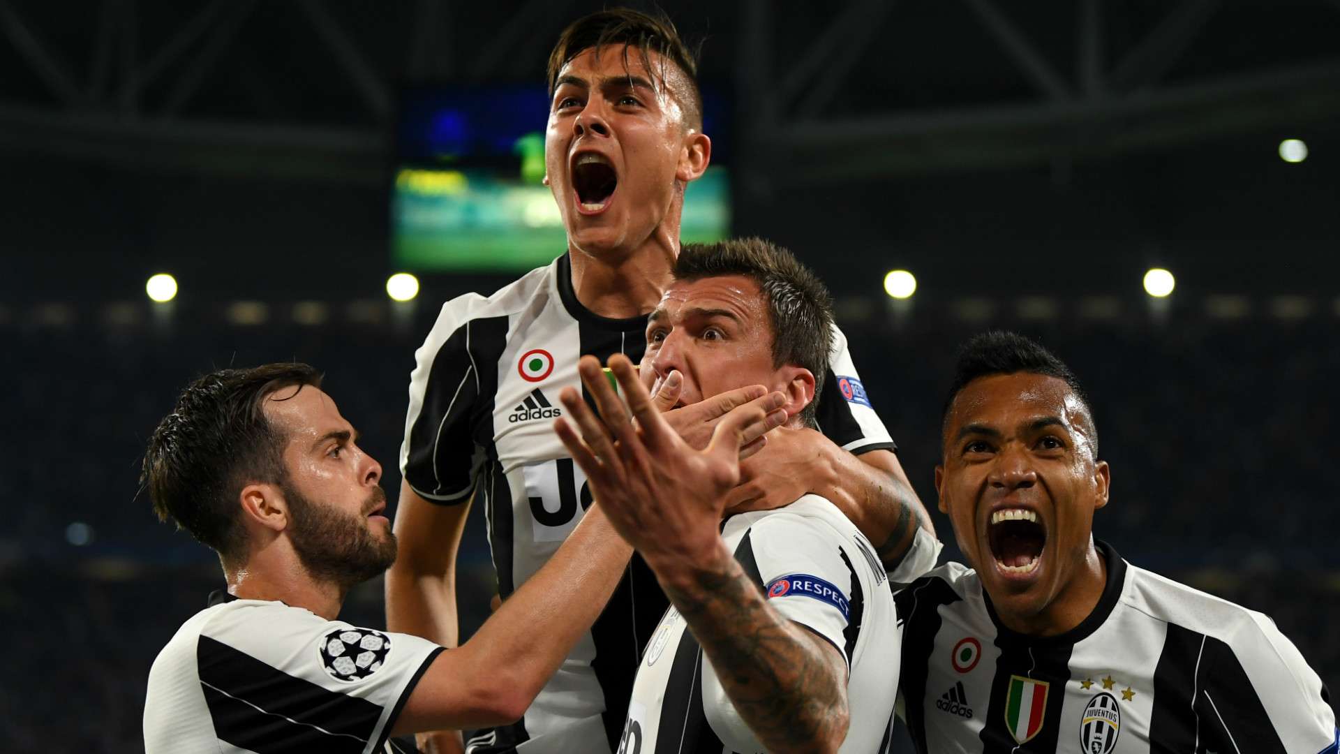 Paulo Dybala Juventus Champions League