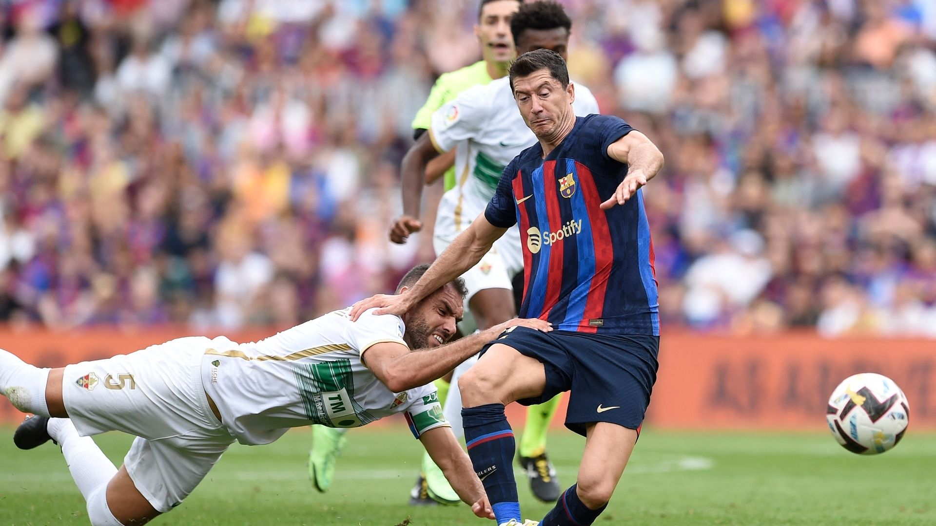 Barcelona Elche Lewandowski Verdú