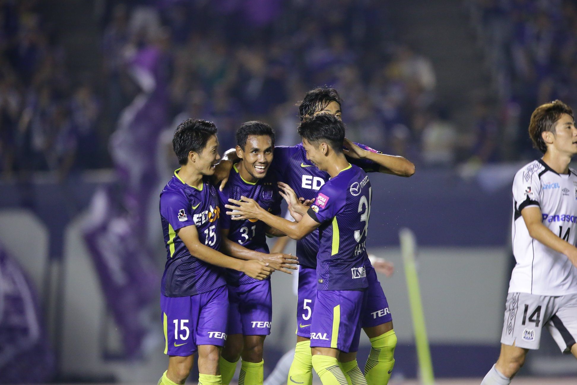 ธีรศิลป์ แดงดา