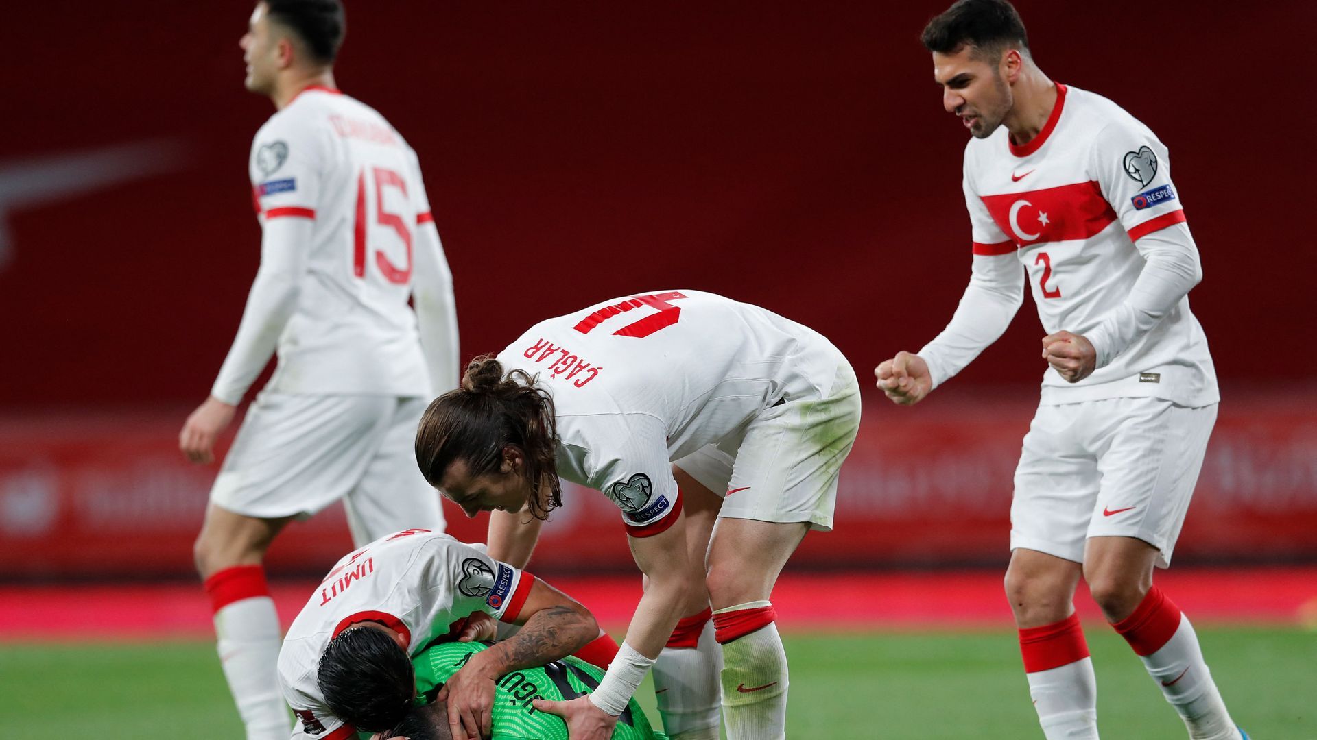 Mehmet Zeki Celik Turkiye vs Hollanda