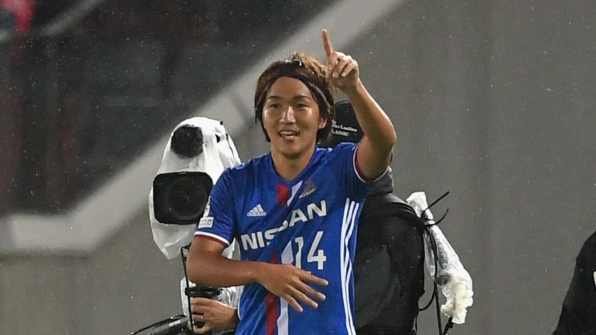 2017-10-21-marinos-jun amano