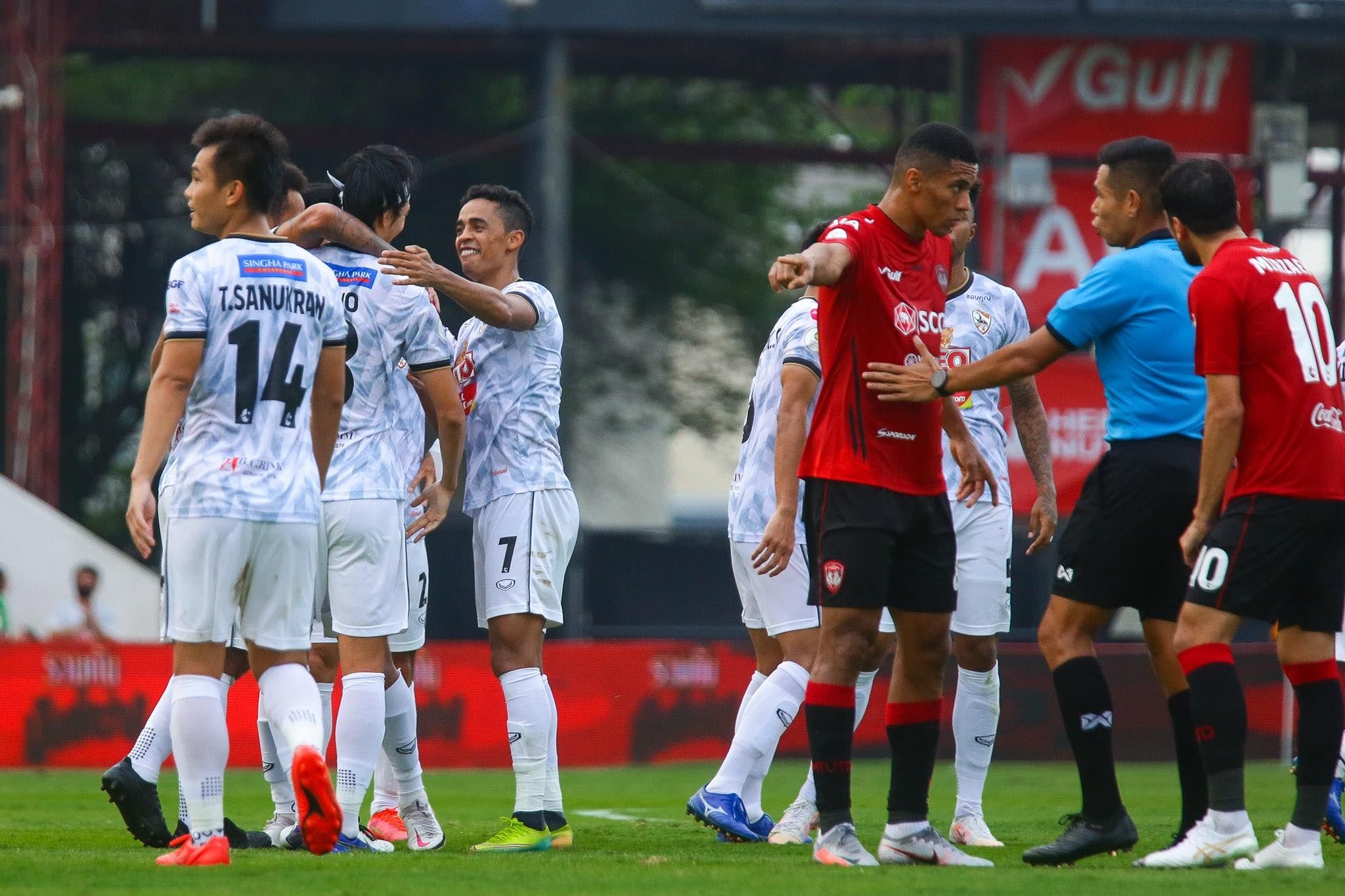 เมืองทอง - เชียงราย