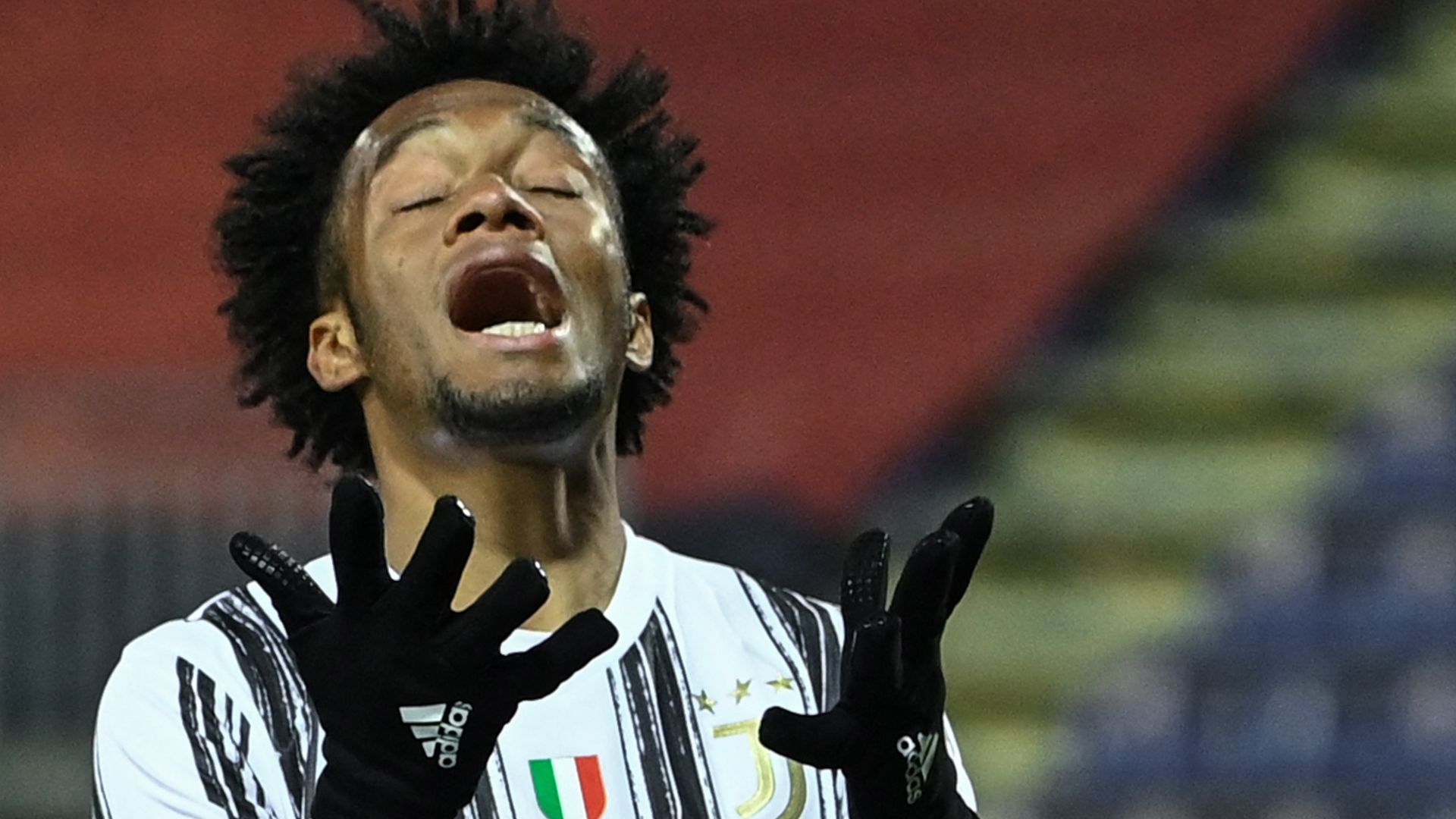 Cuadrado Cagliari Juventus Serie A