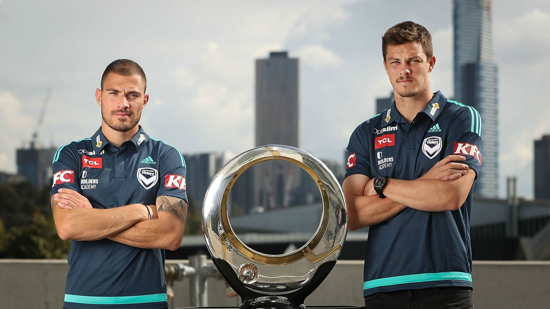 James Troisi James Donachie Melbourne Victory A-League 24042017