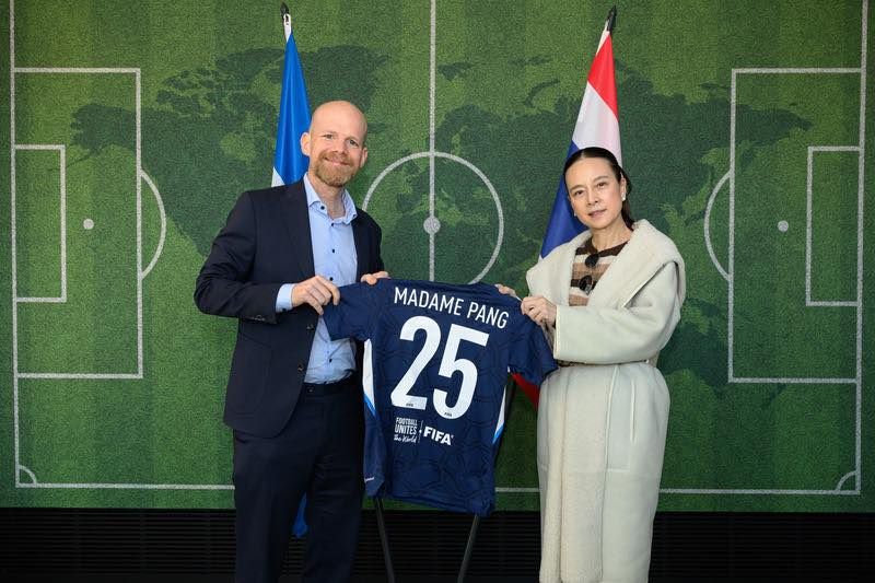 นวลพรรณ ล่ำซำ