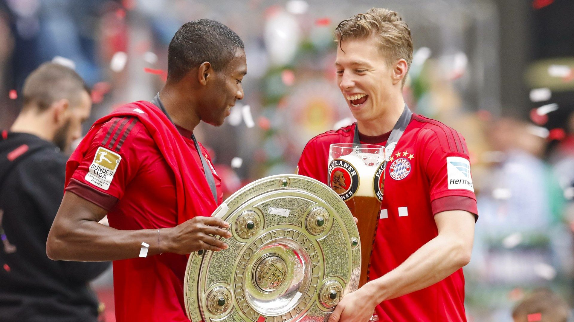ONLY GERMANY Mitchell Weiser David Alaba FC Bayern