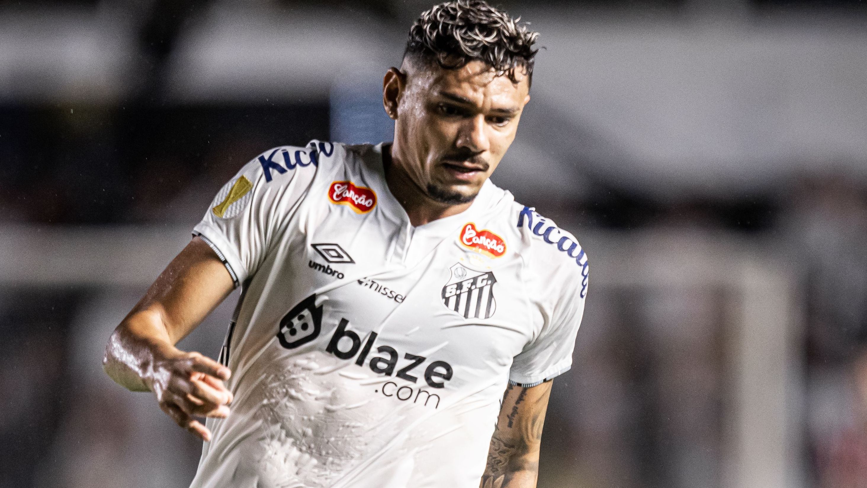 Tiquinho Soares Santos Paulista 2025