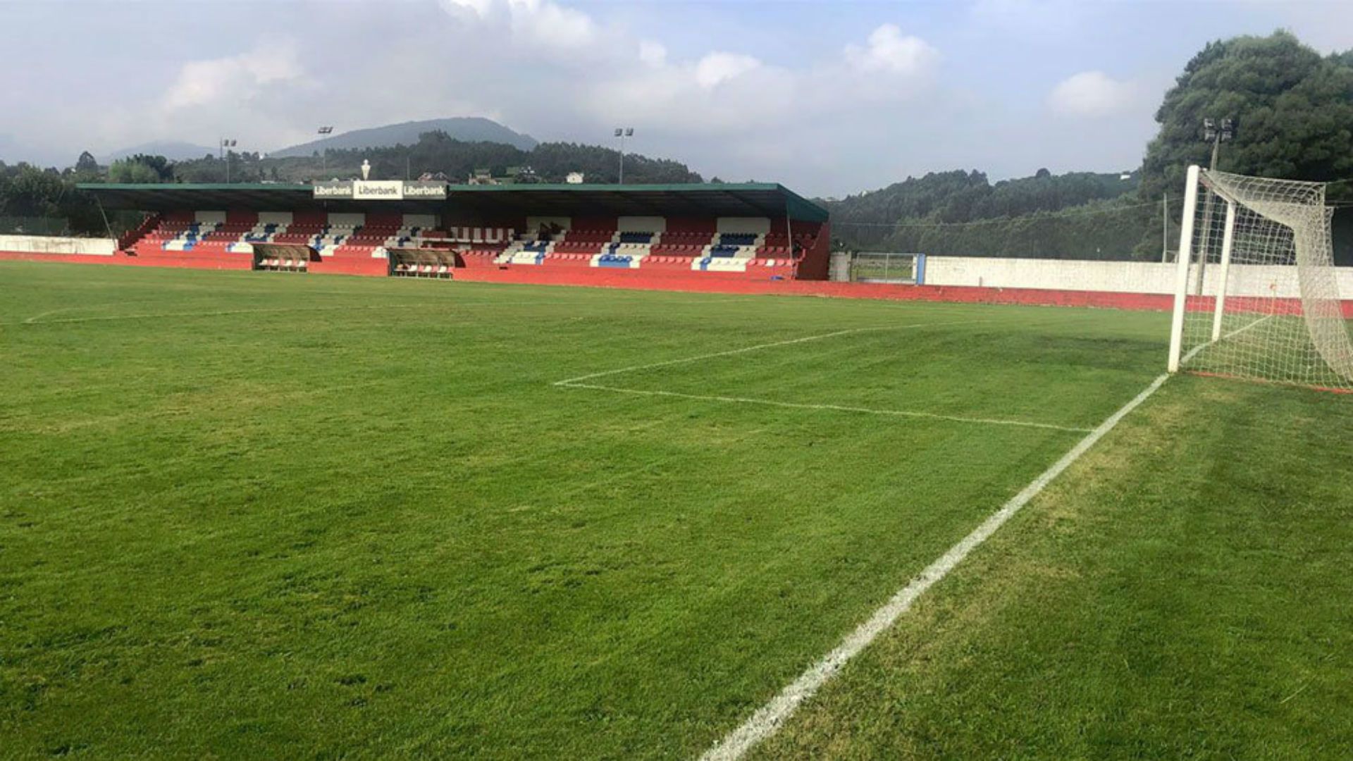 Campo de Navia CF